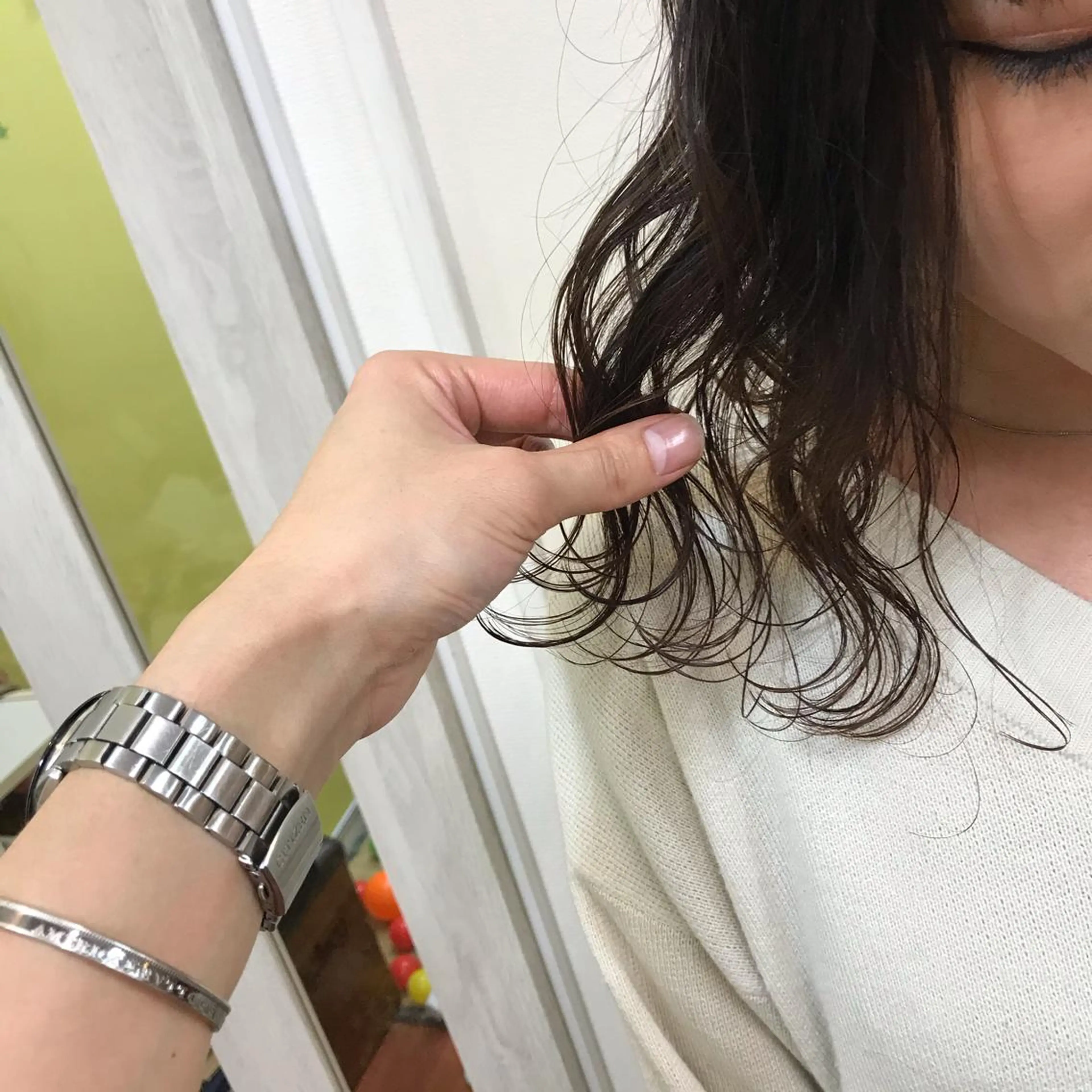 ミディアム カラー カット ヘアカラー ヨシダ トオルのヘアスタイル