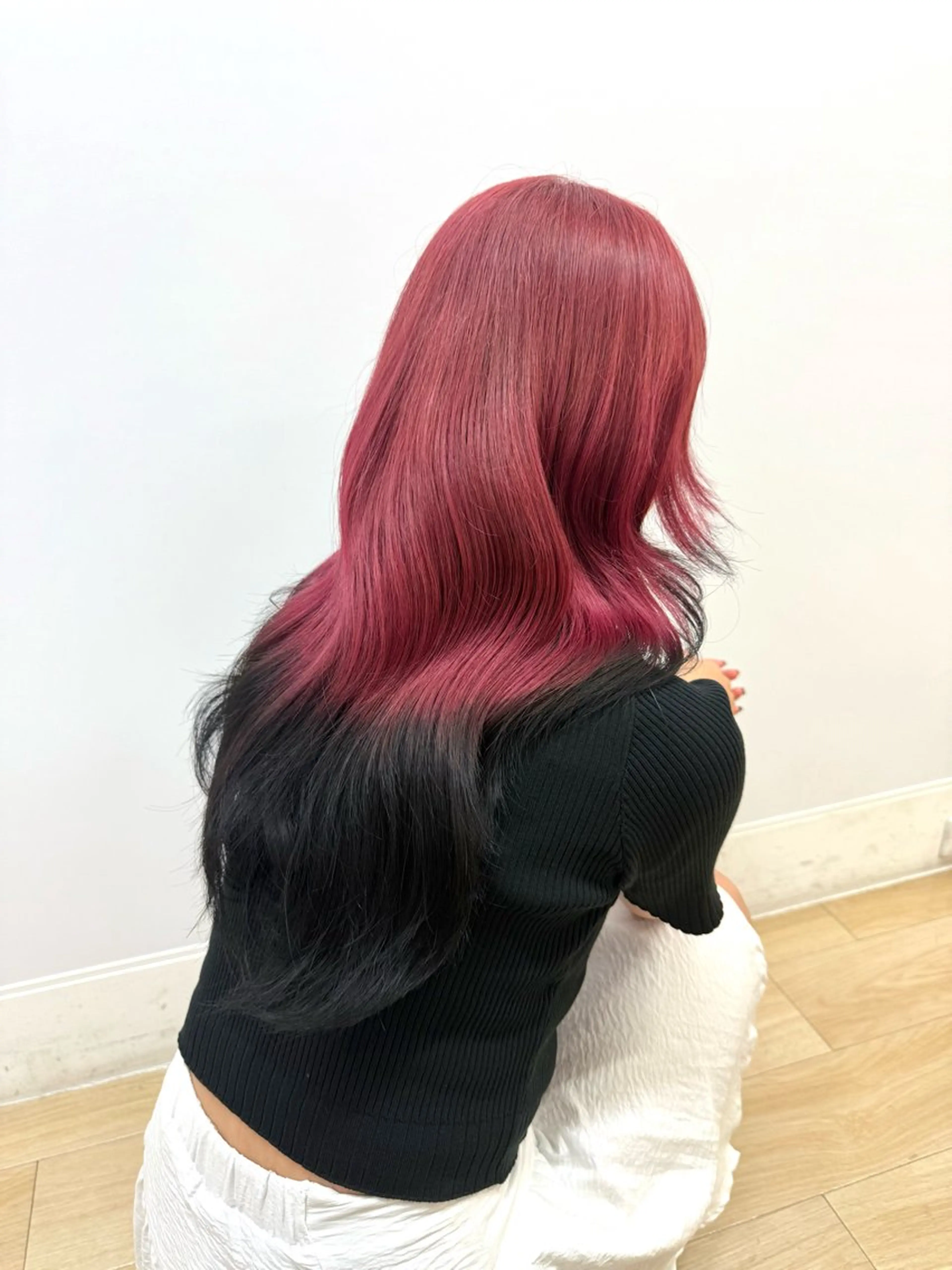 ロング カラー 🎨ハイトーン レイヤーカットやまとのヘアスタイル