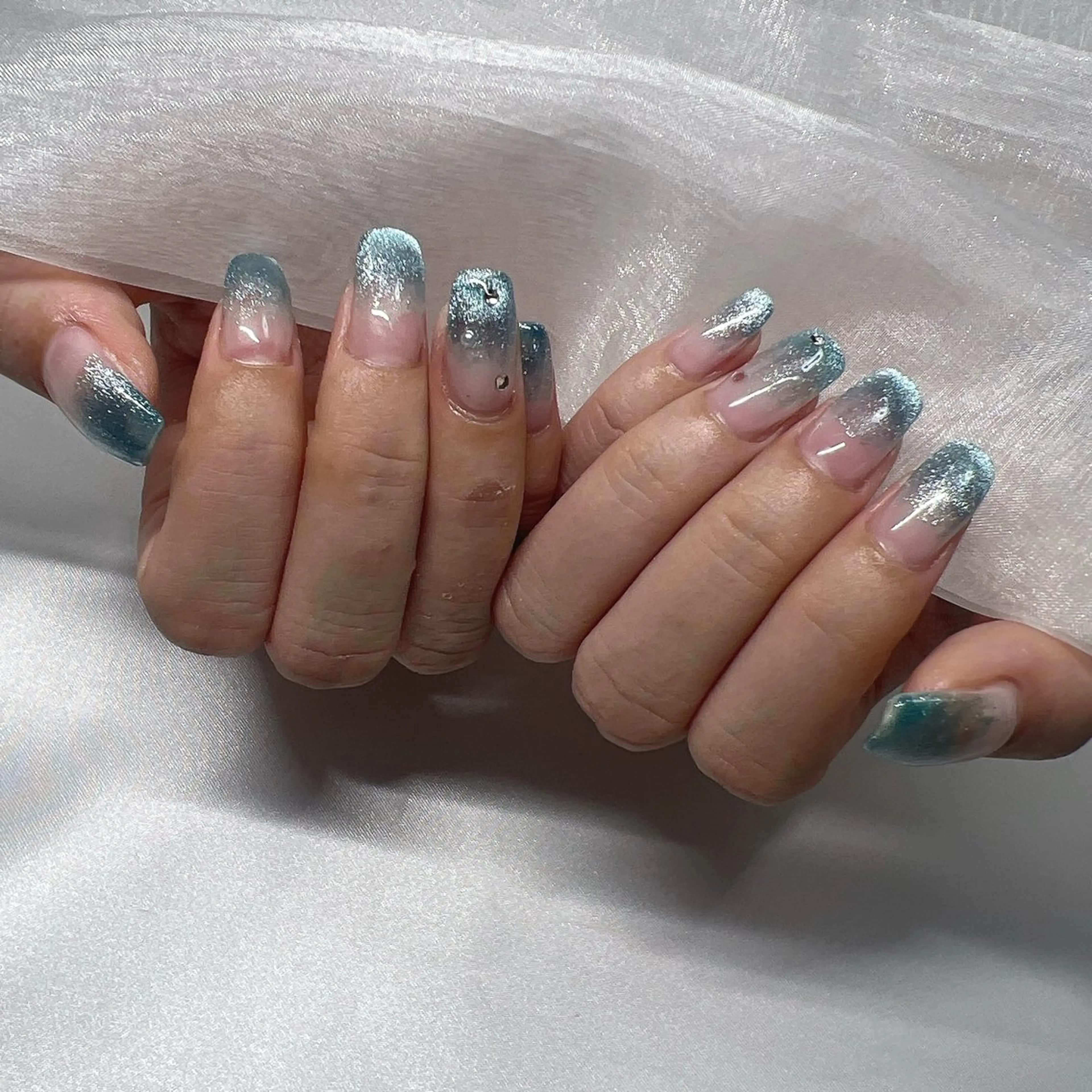 ネイル ジェルネイル 韓国ネイル ラメ(グリッター) マグネットネイル ミラーネイル ハンドネイル nail salon Rewardのネイルデザイン