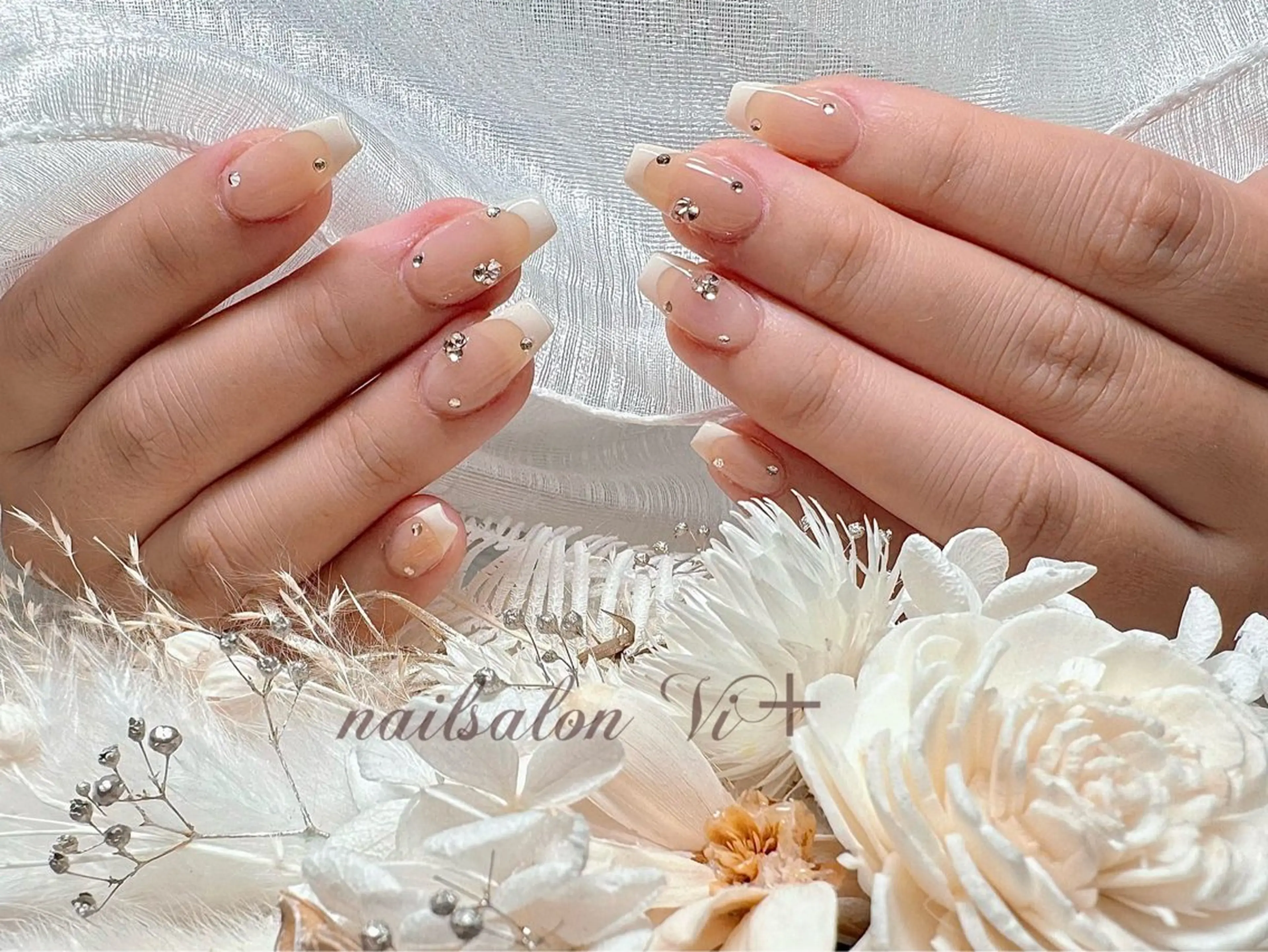 ネイル ハンドネイル ✨Nailsalon Vi+✨のネイルデザイン