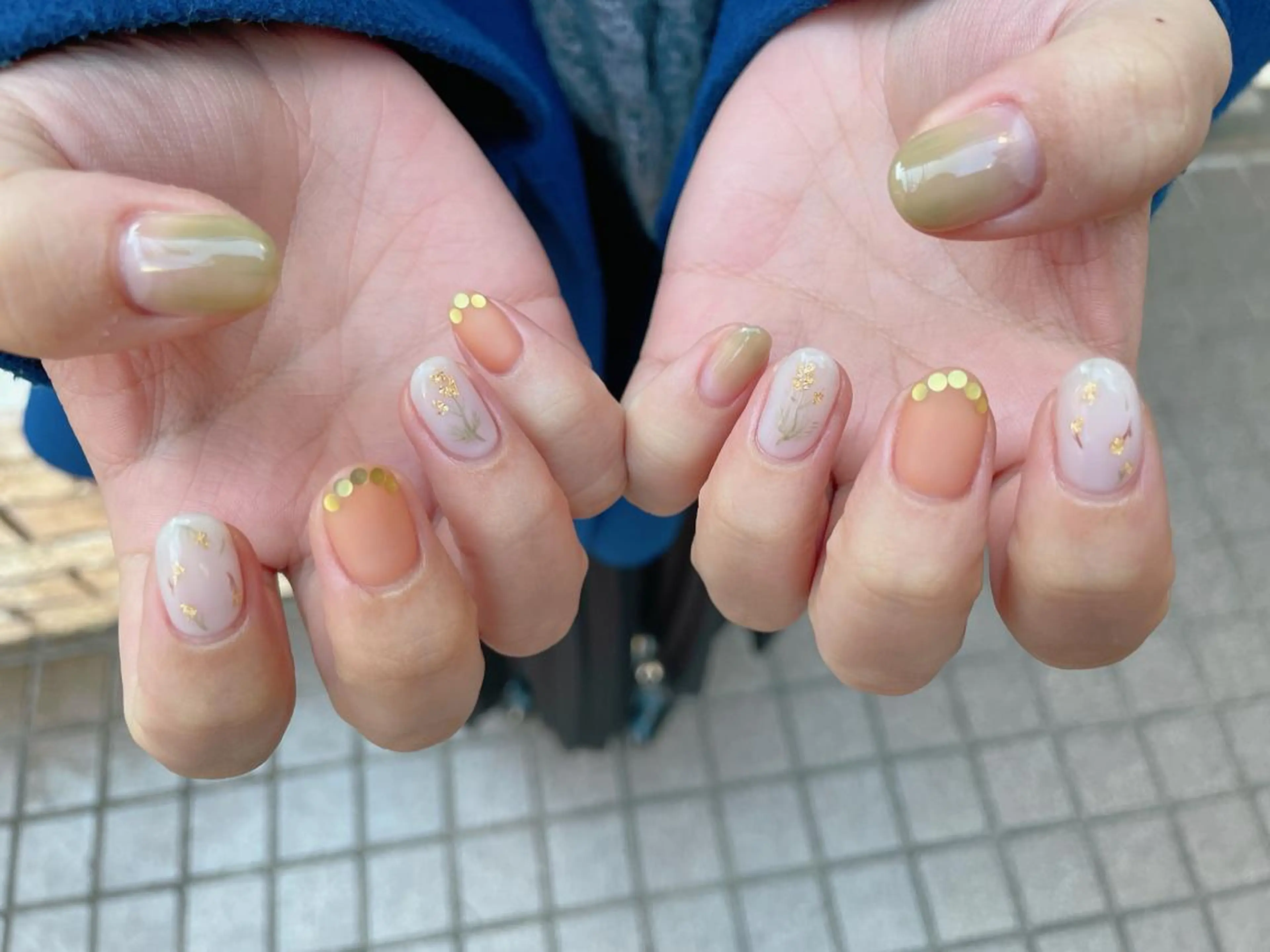 ネイル オーロラネイル 桜ネイル フラワーネイル フットネイル マグネットネイル nailroom OHANA🌴のネイルデザイン