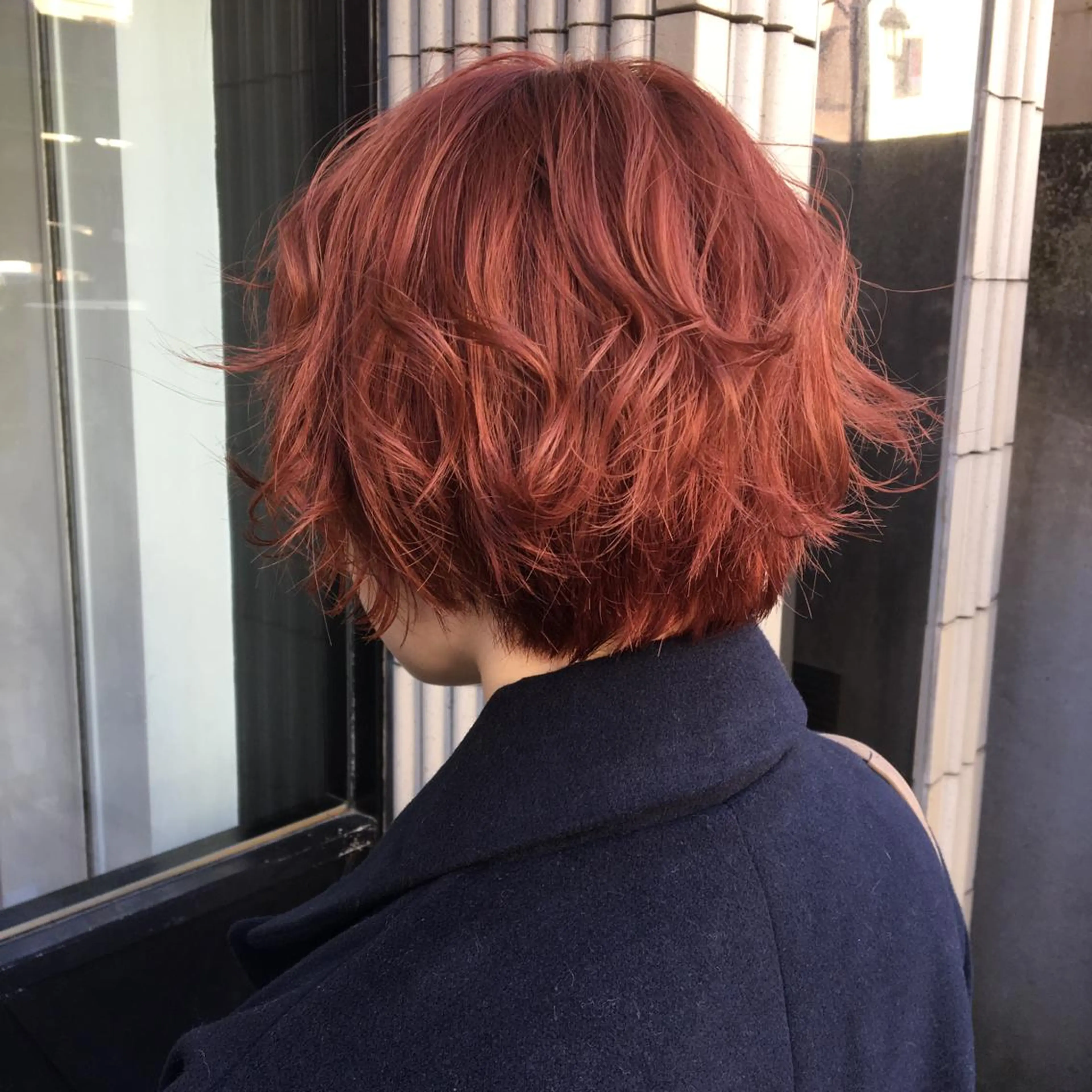 ショート SAKINO. ベージュカラーのヘアスタイル