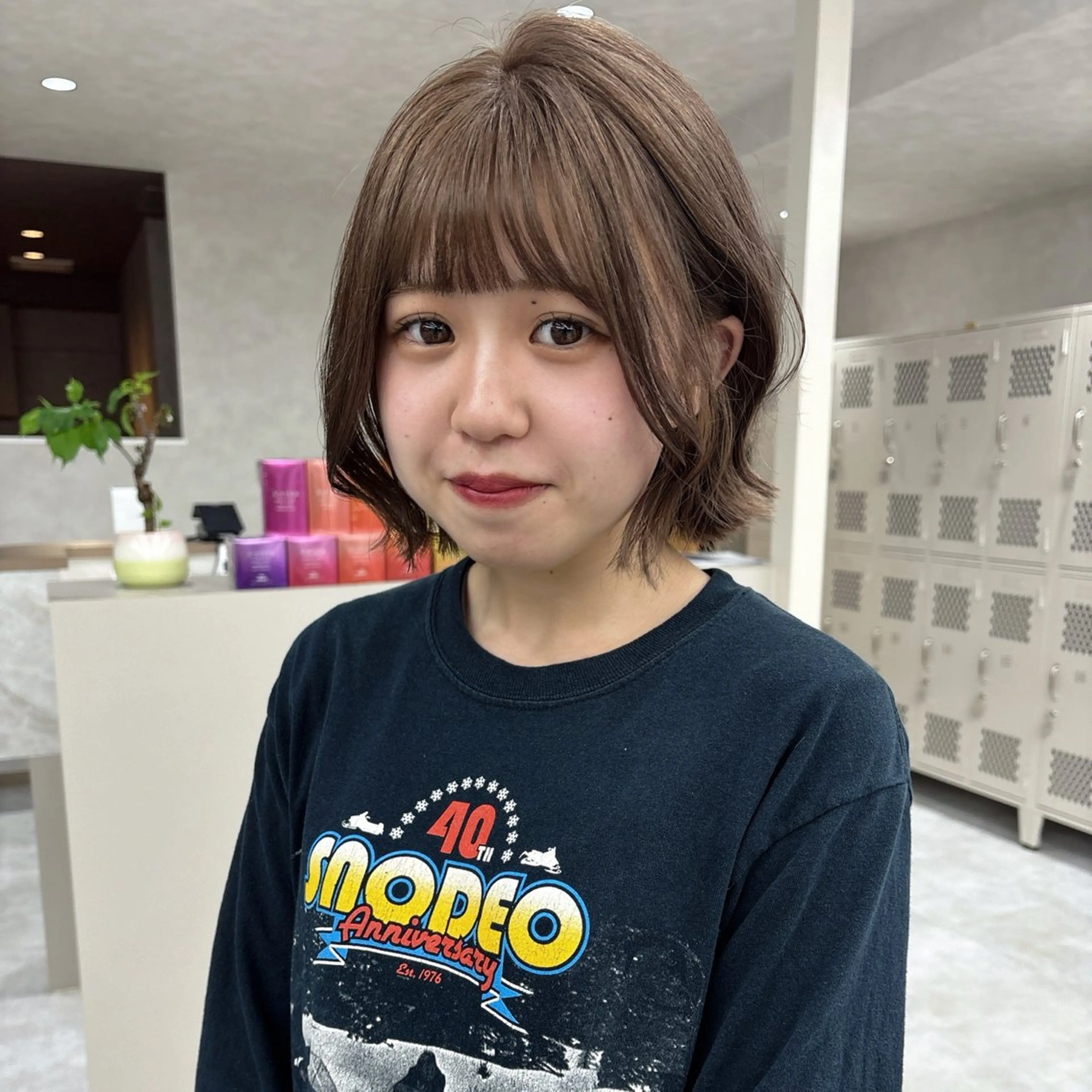 〖1ブリーチ×カラー➕カット✂️〗の写真