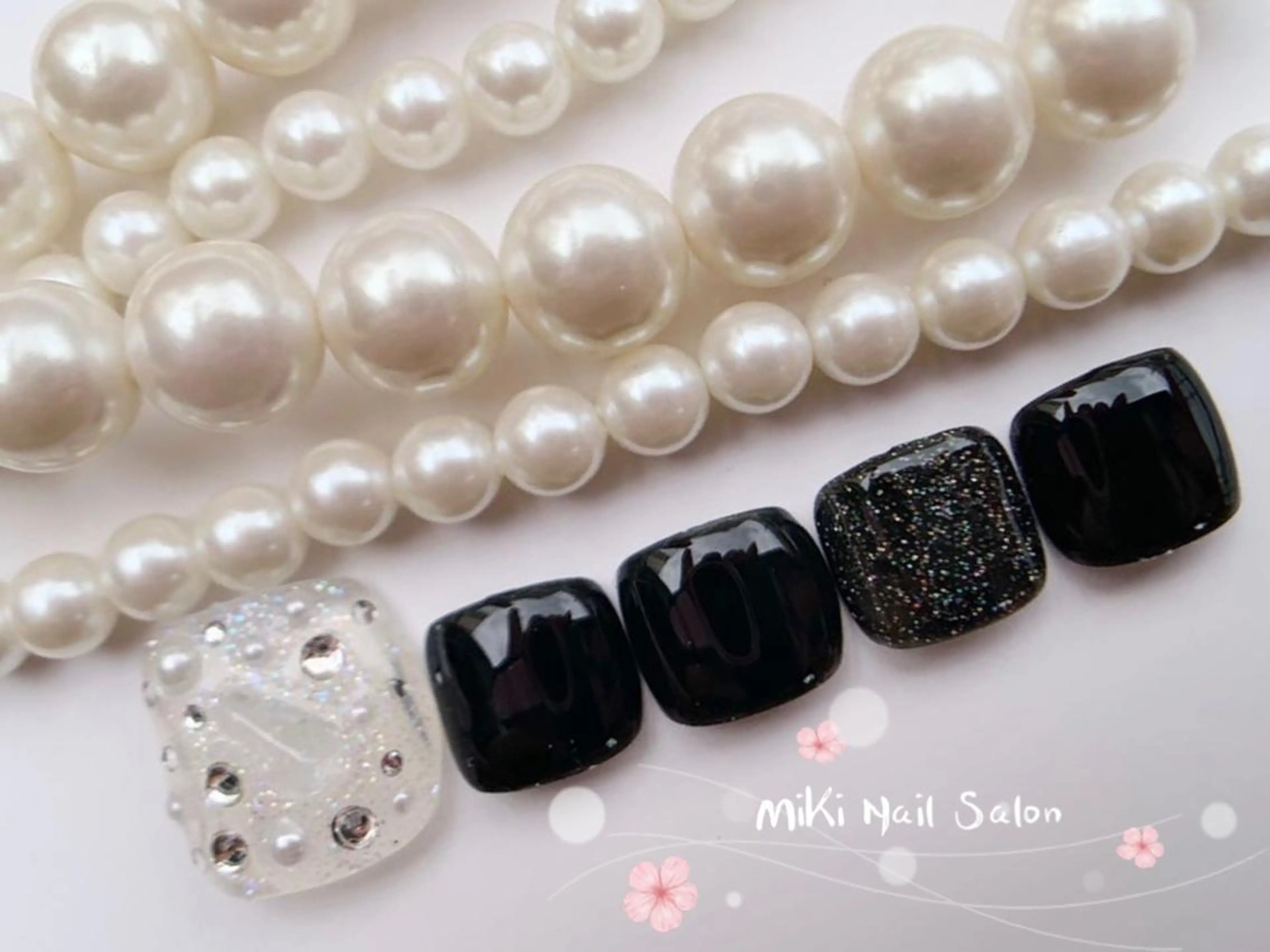 ネイル フットネイル 🎀Yumi✨ ミキネイルサロン池袋のネイルデザイン