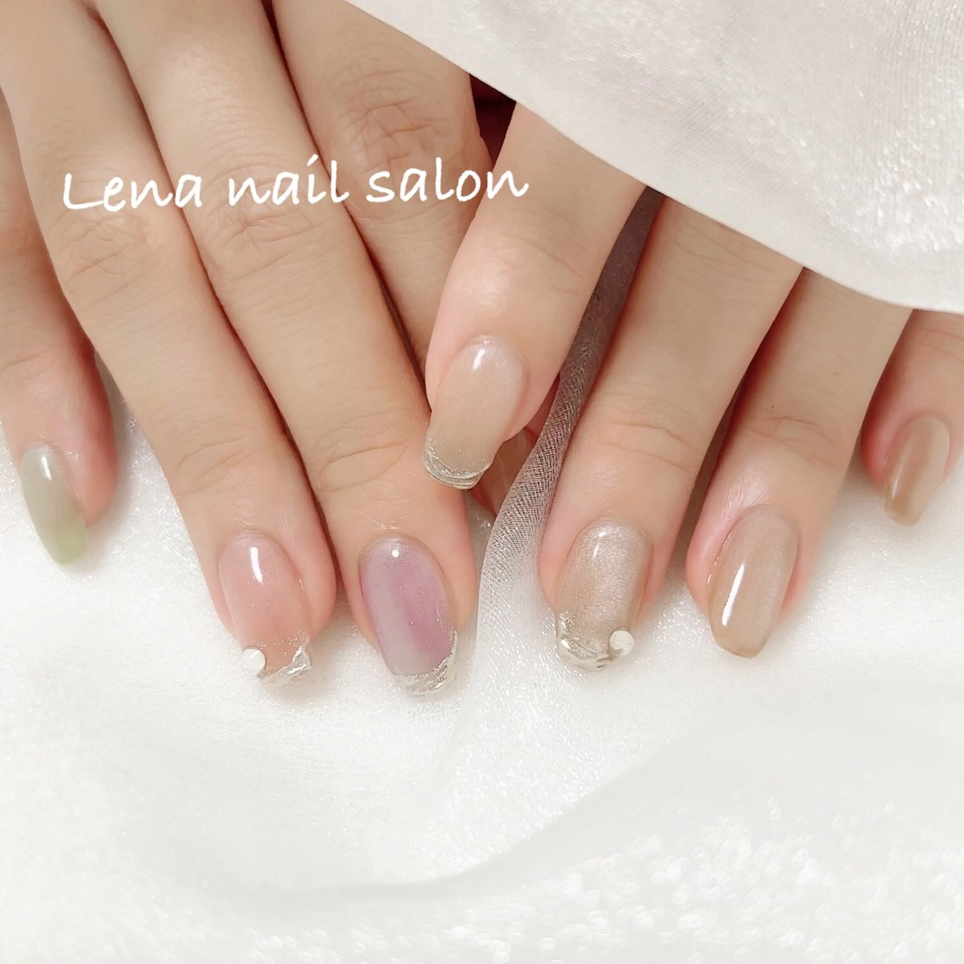 ネイル キラキラネイル ハンドネイル 自爪育成ネイルケア Lena  nailのネイルデザイン
