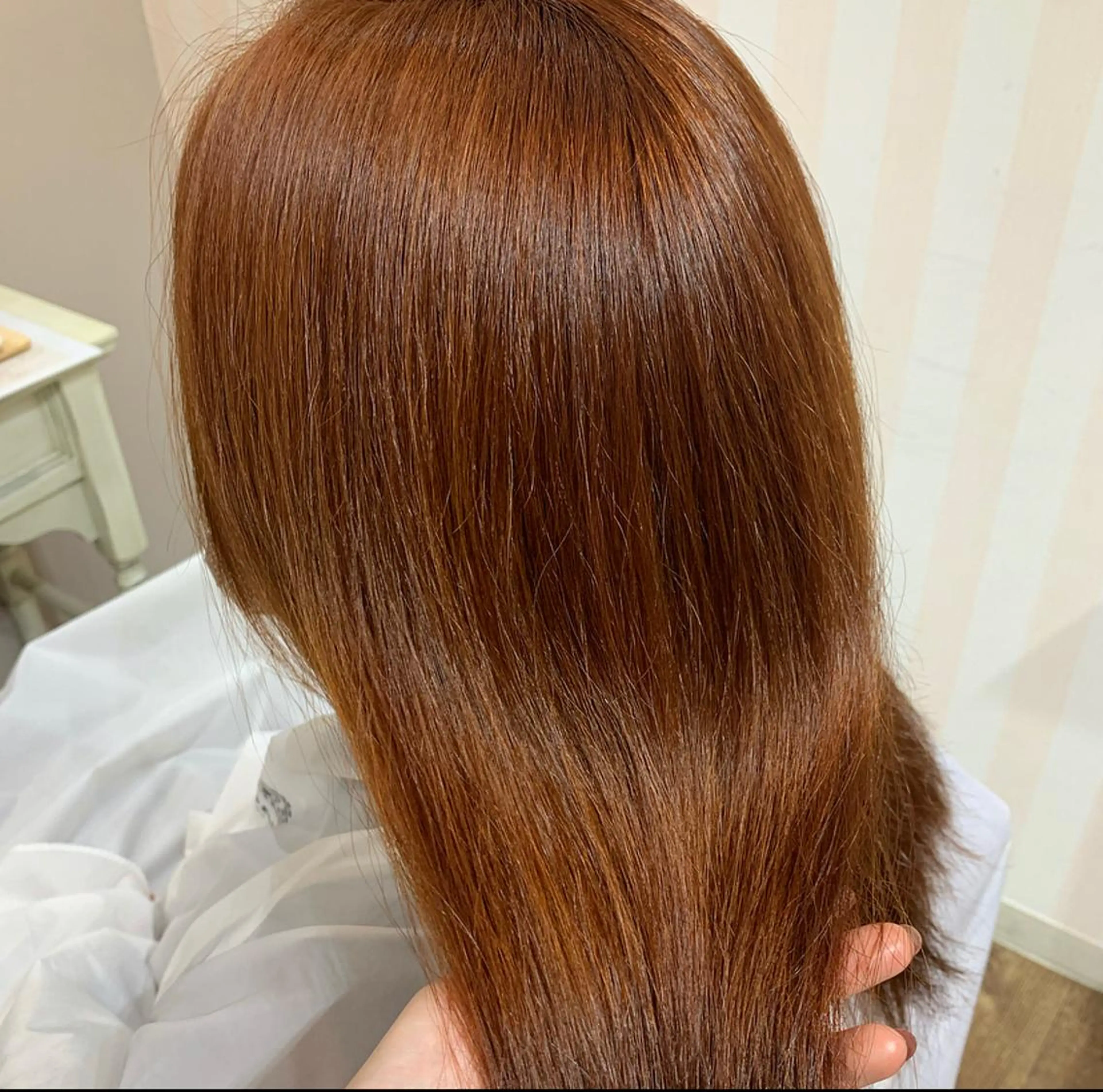 セミロング カラー ブリーチ 田中 優衣のヘアスタイル