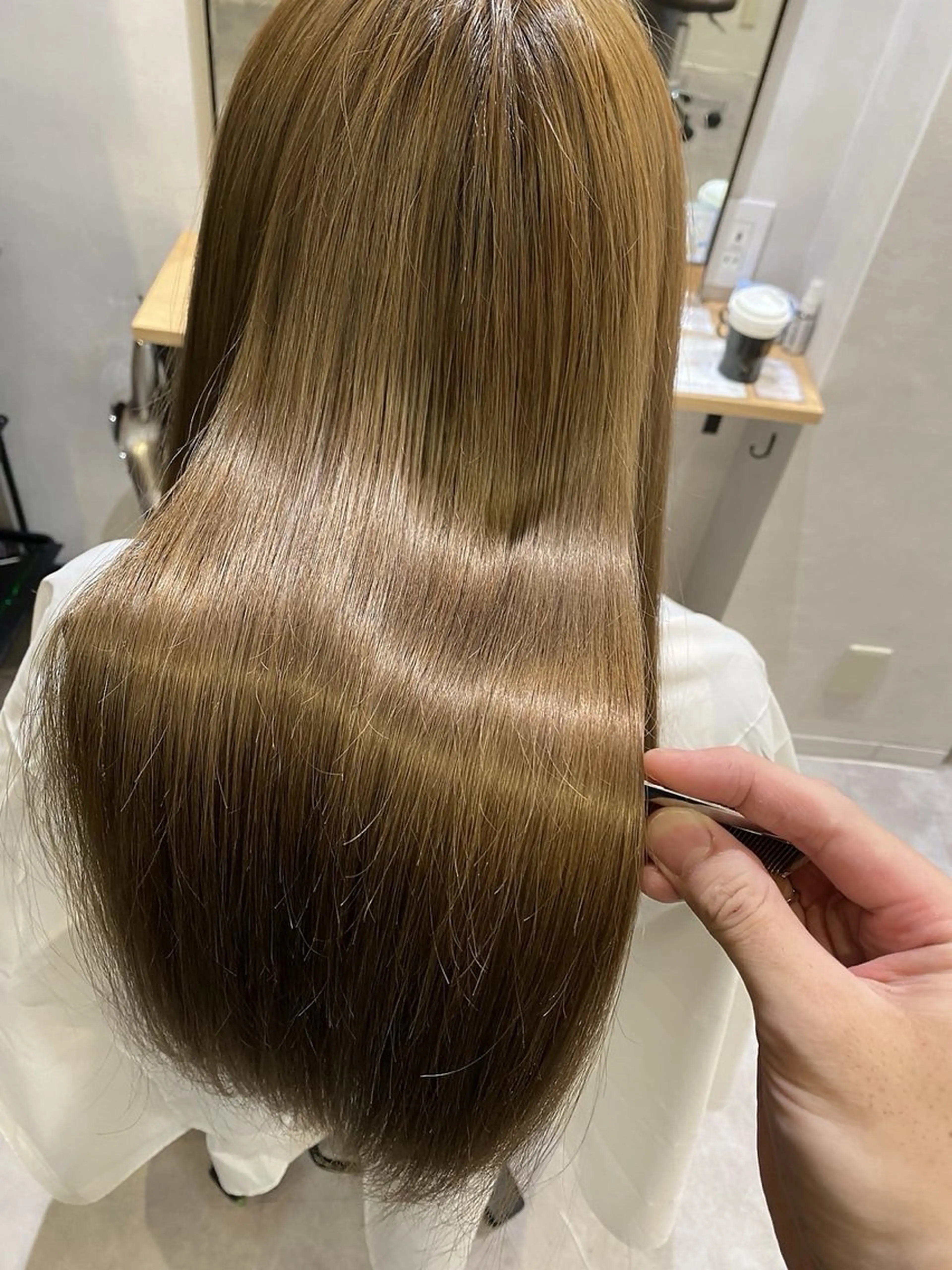 ロング ロング オオトミ ホノカのヘアスタイル