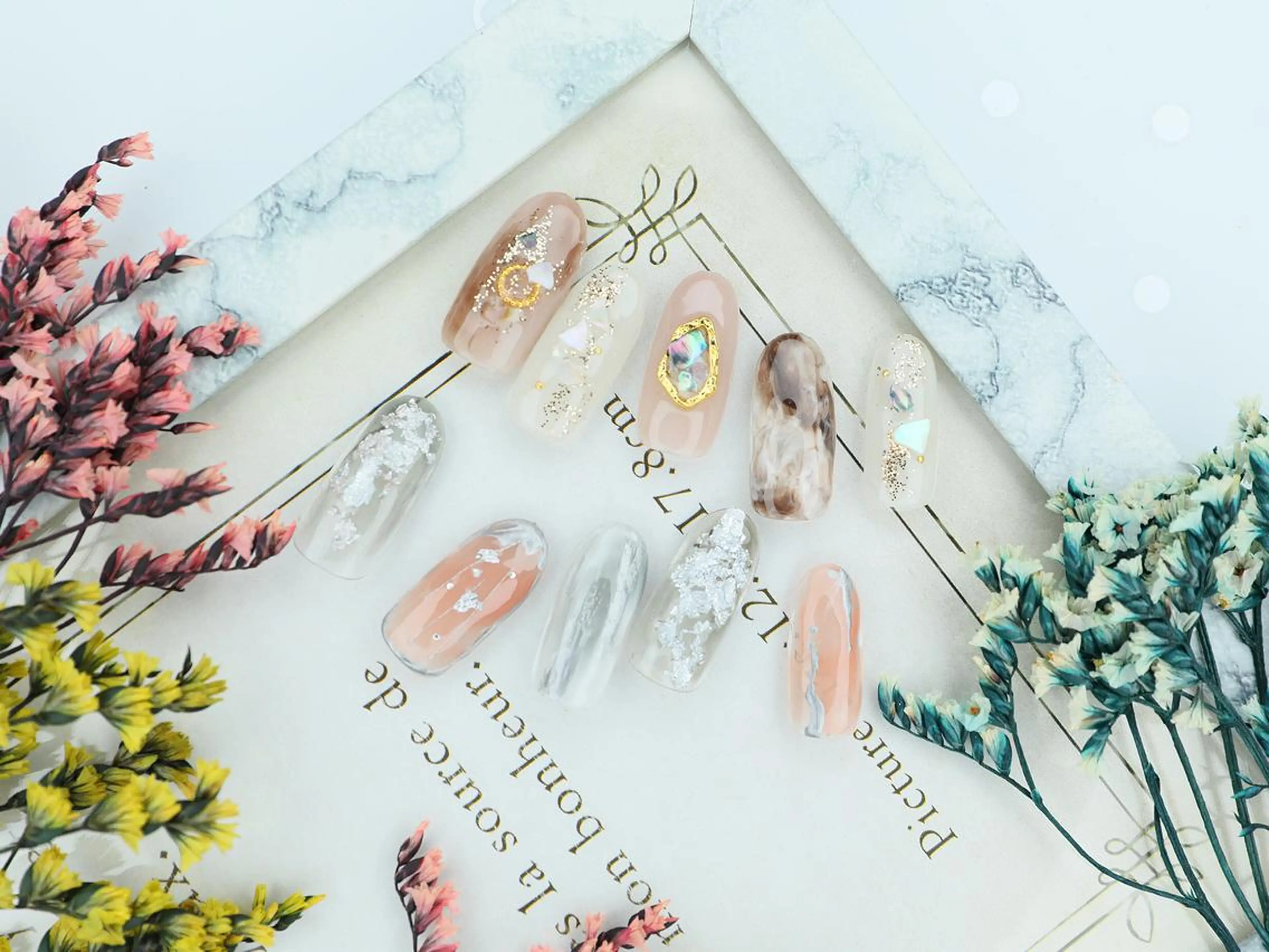 ネイル ROCO所属・美爪育成サロン ROCOのネイルデザイン