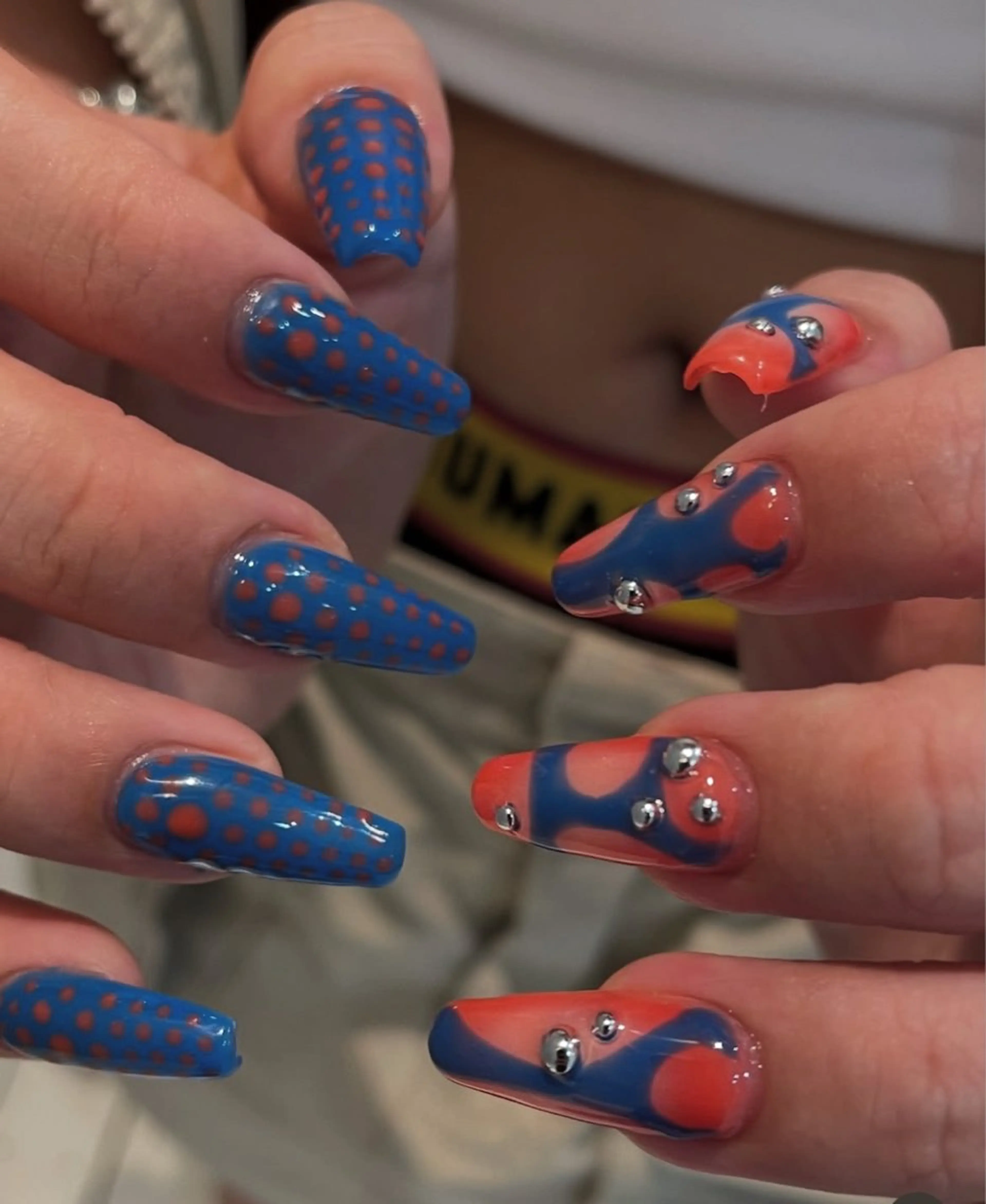 ネイル 渋谷ネイル🎀 y2k/海外ネイルのネイルデザイン