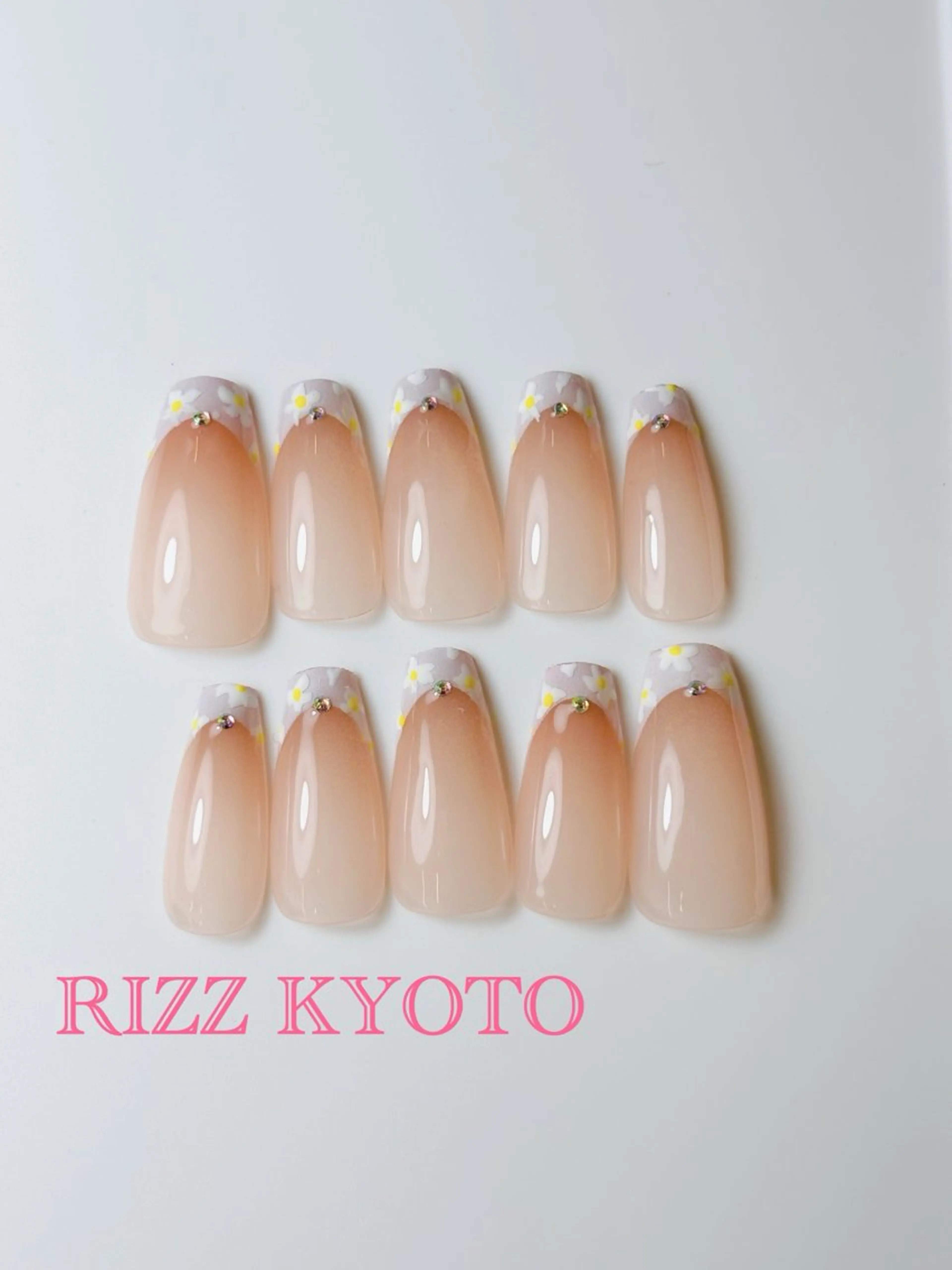 ネイル ネイルチップ ハンドネイル RIZZ KYOTO ゆうのネイルデザイン