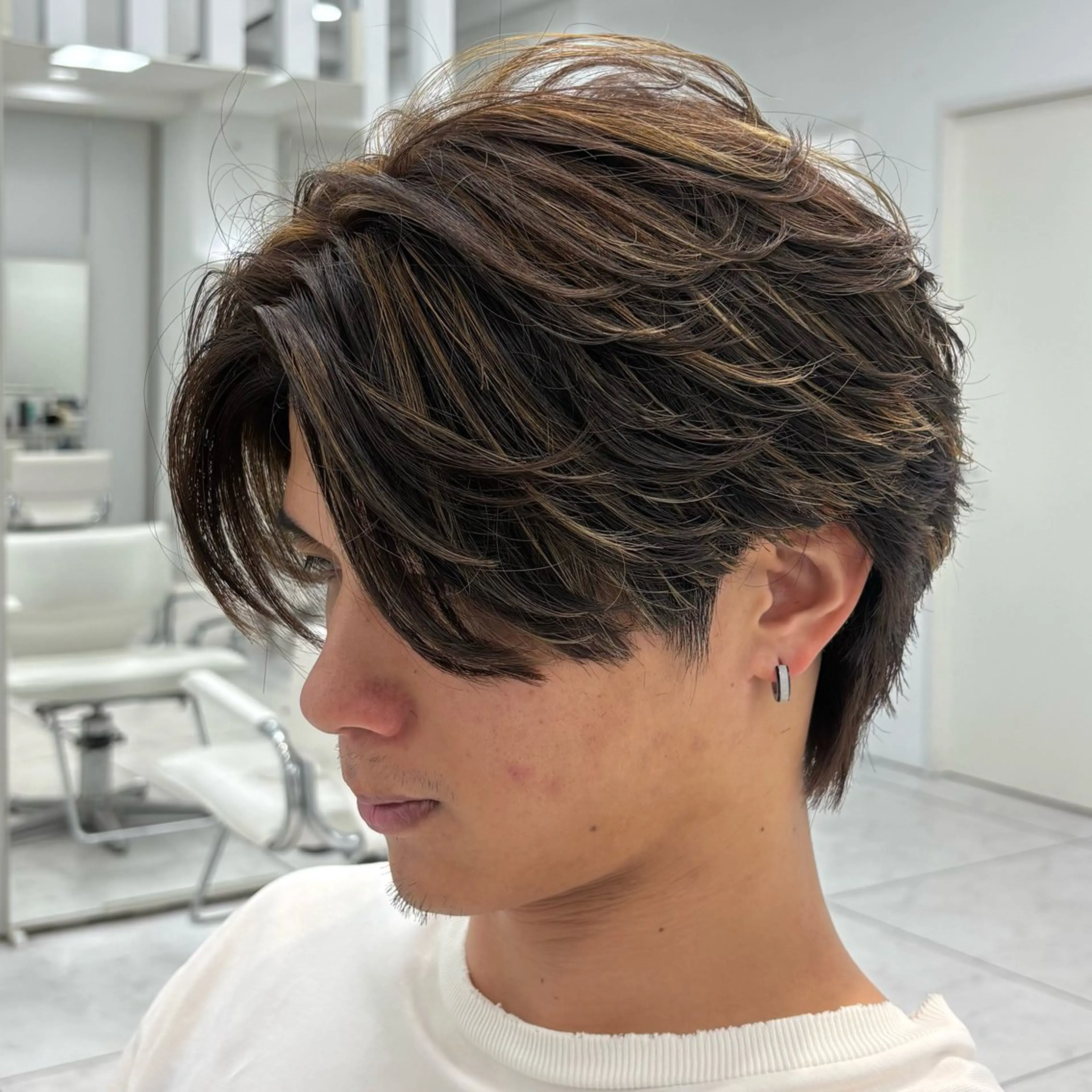 ショート カラー パーマ メンズ メンズブリーチ メンズハイライト メンズパーマ ブリーチ ブラウンカラー カット ヘアカラー 水谷 璃温のヘアスタイル