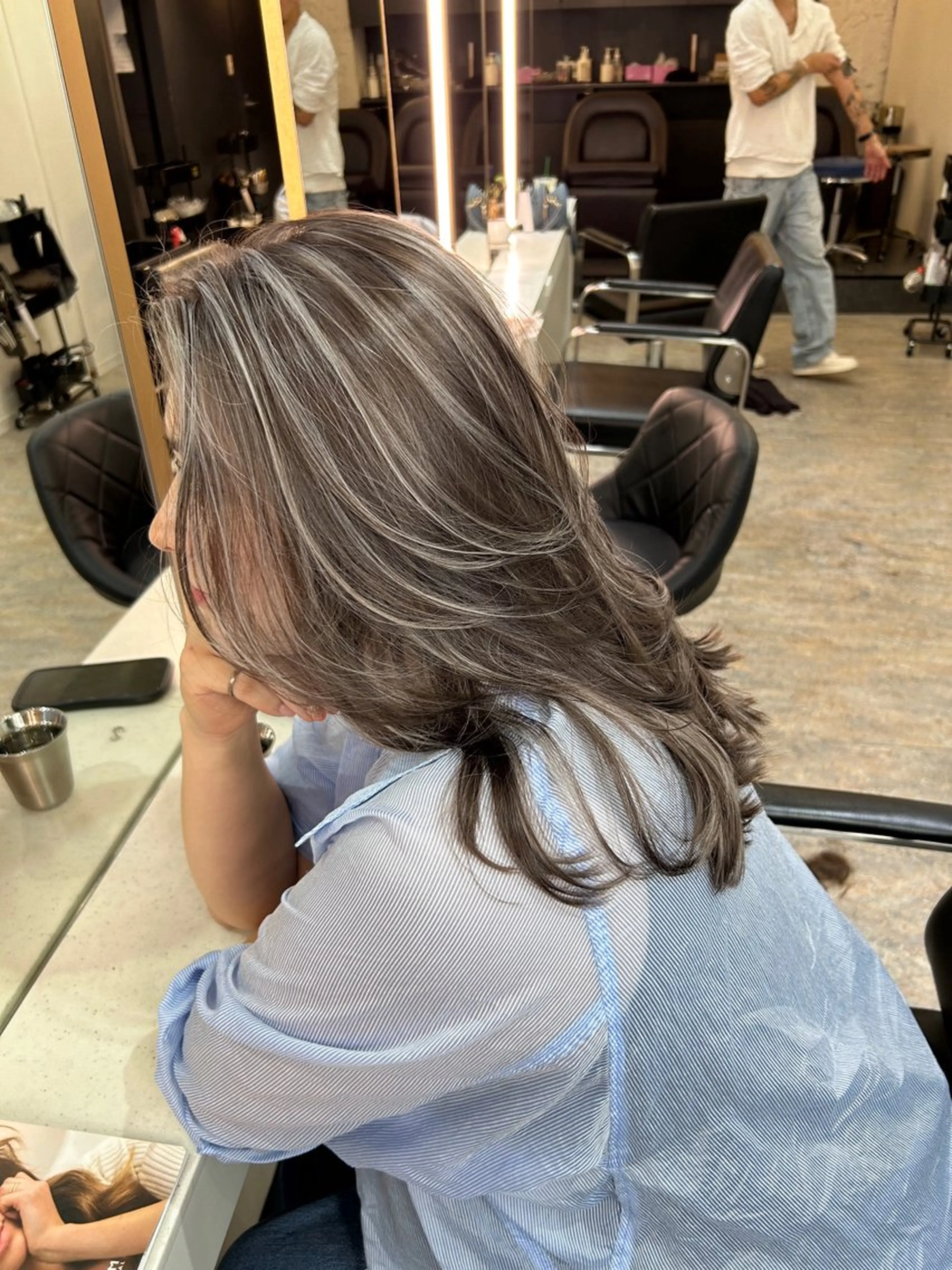 ロング カラー グレージュ カット ヘアカラー トリートメント レイヤーカット BLend 渋谷のヘアスタイル