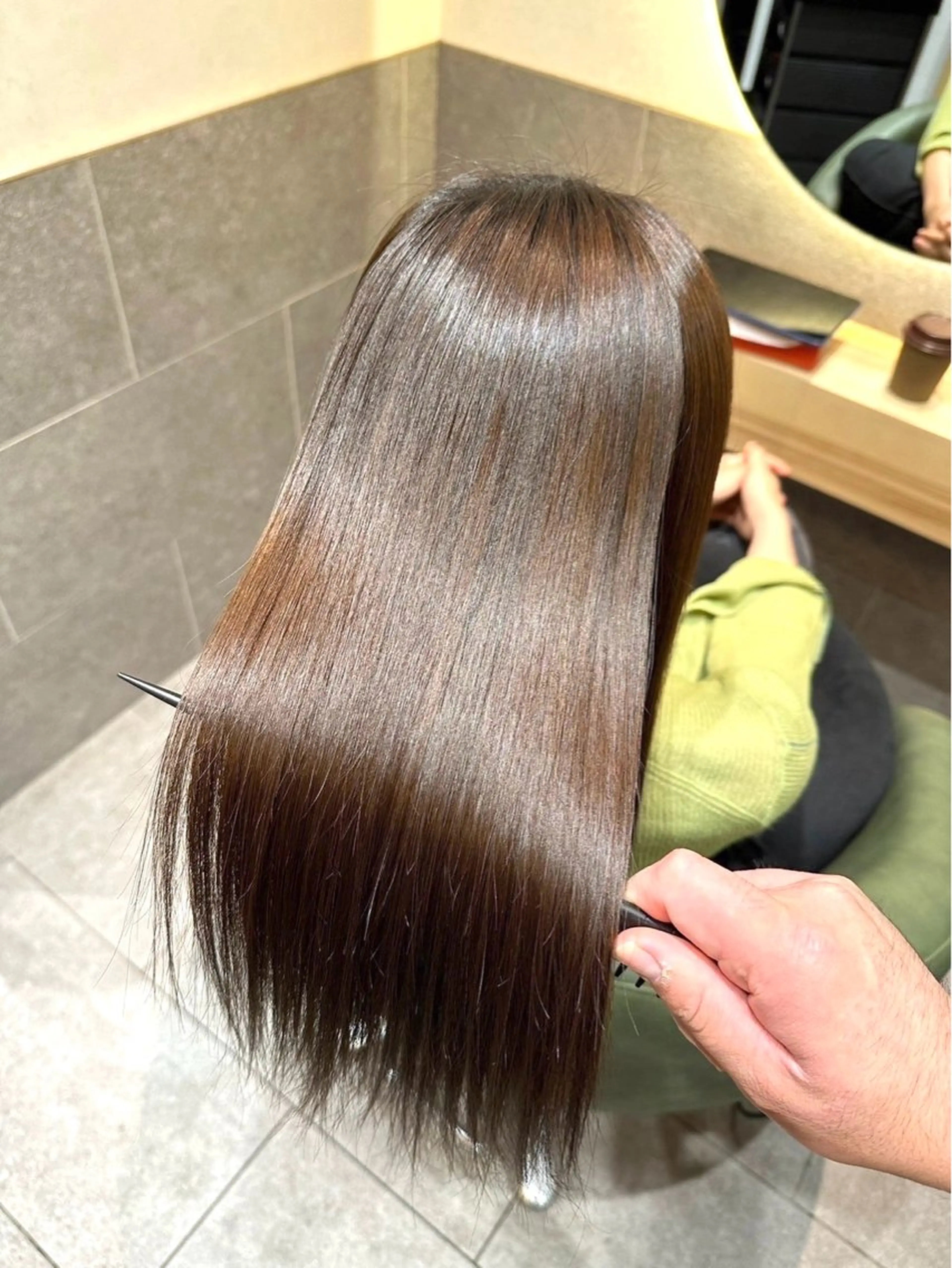 ロング カラー パーマ 【うねり/広がり/ 縮毛矯正】💟まなみのヘアスタイル