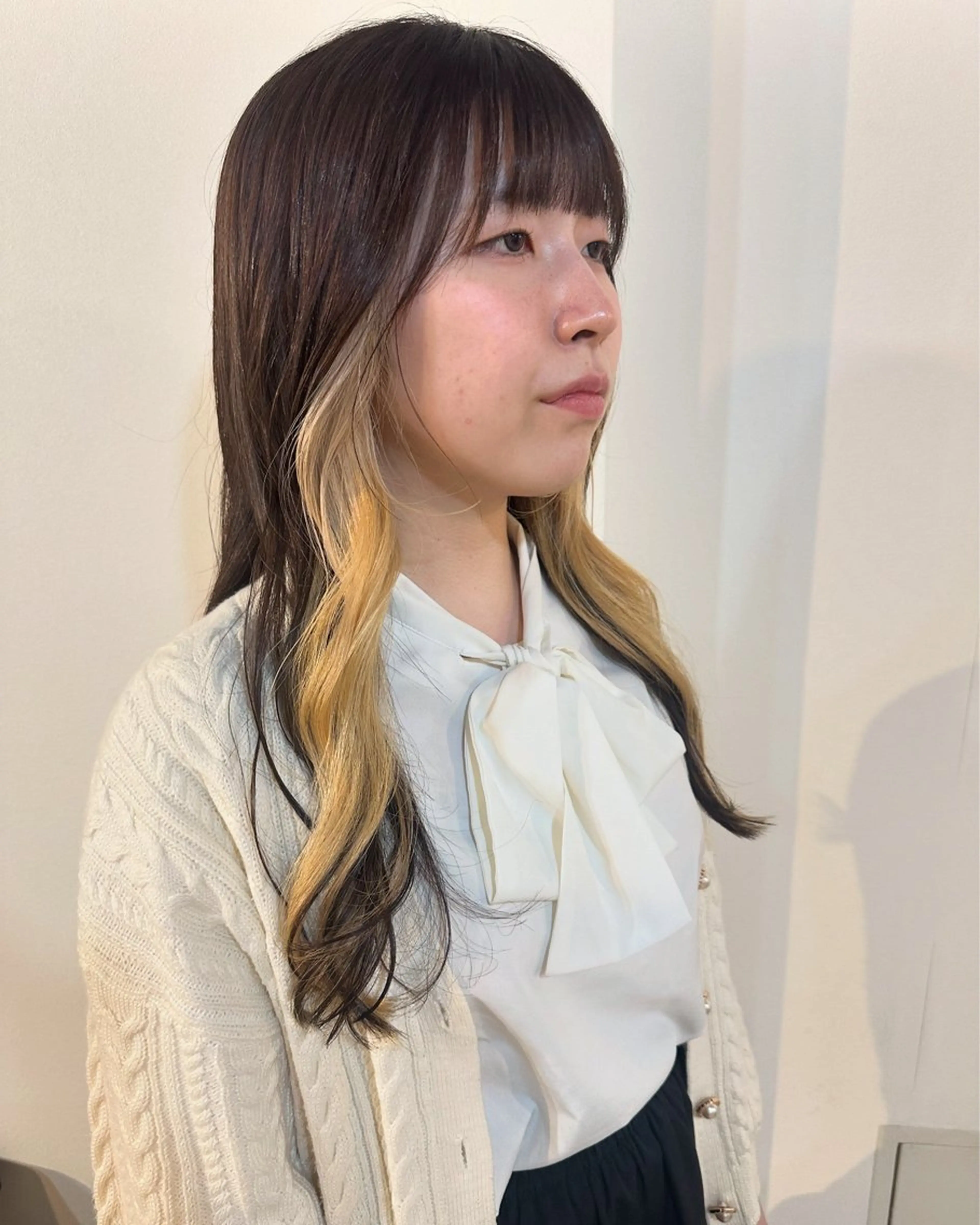 セミロング カラー インナーカラー ヘアカラー Sherry/R 三川町　木村祐里奈のヘアスタイル