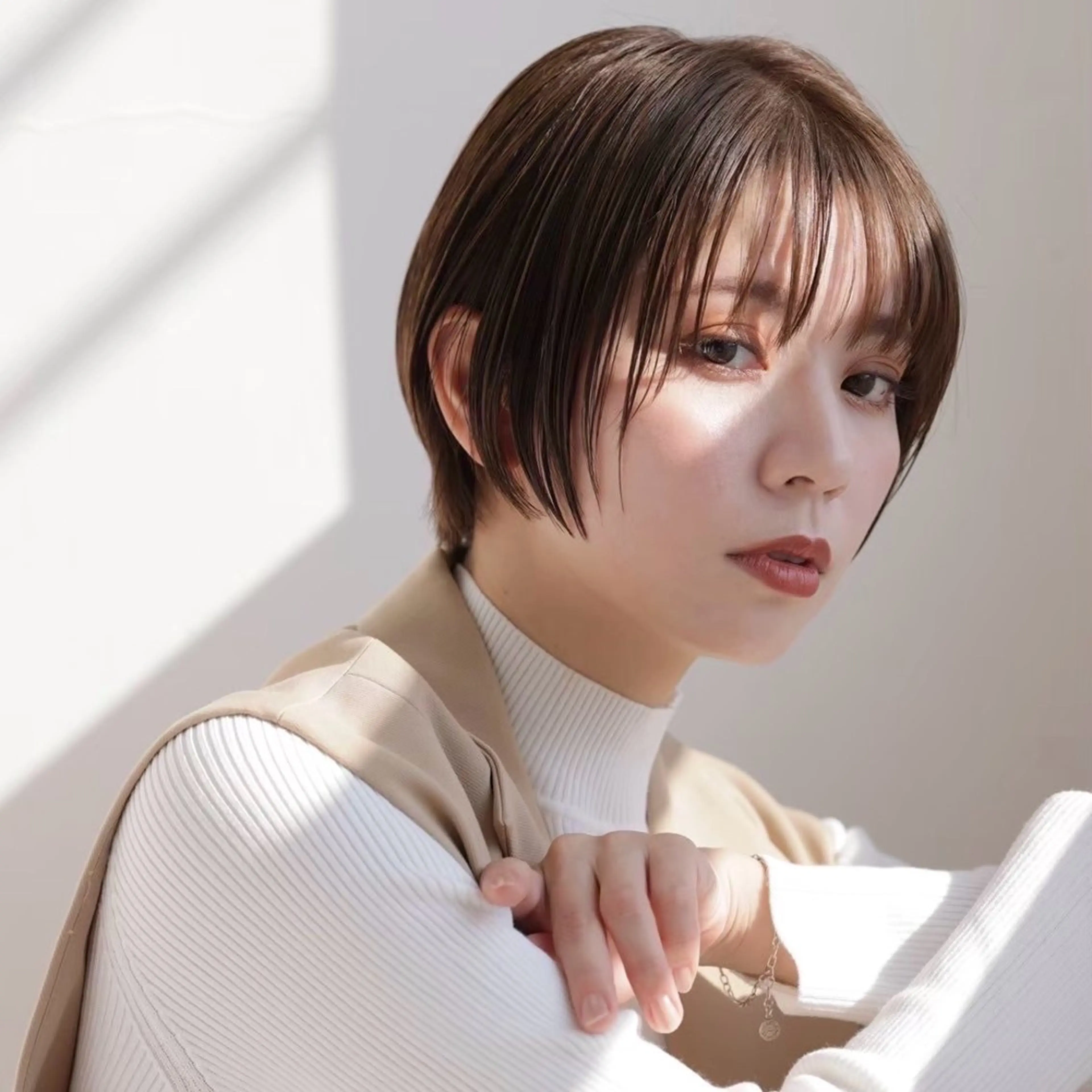 ショート カラー カット 縮毛矯正 笠原 裕貴のヘアスタイル