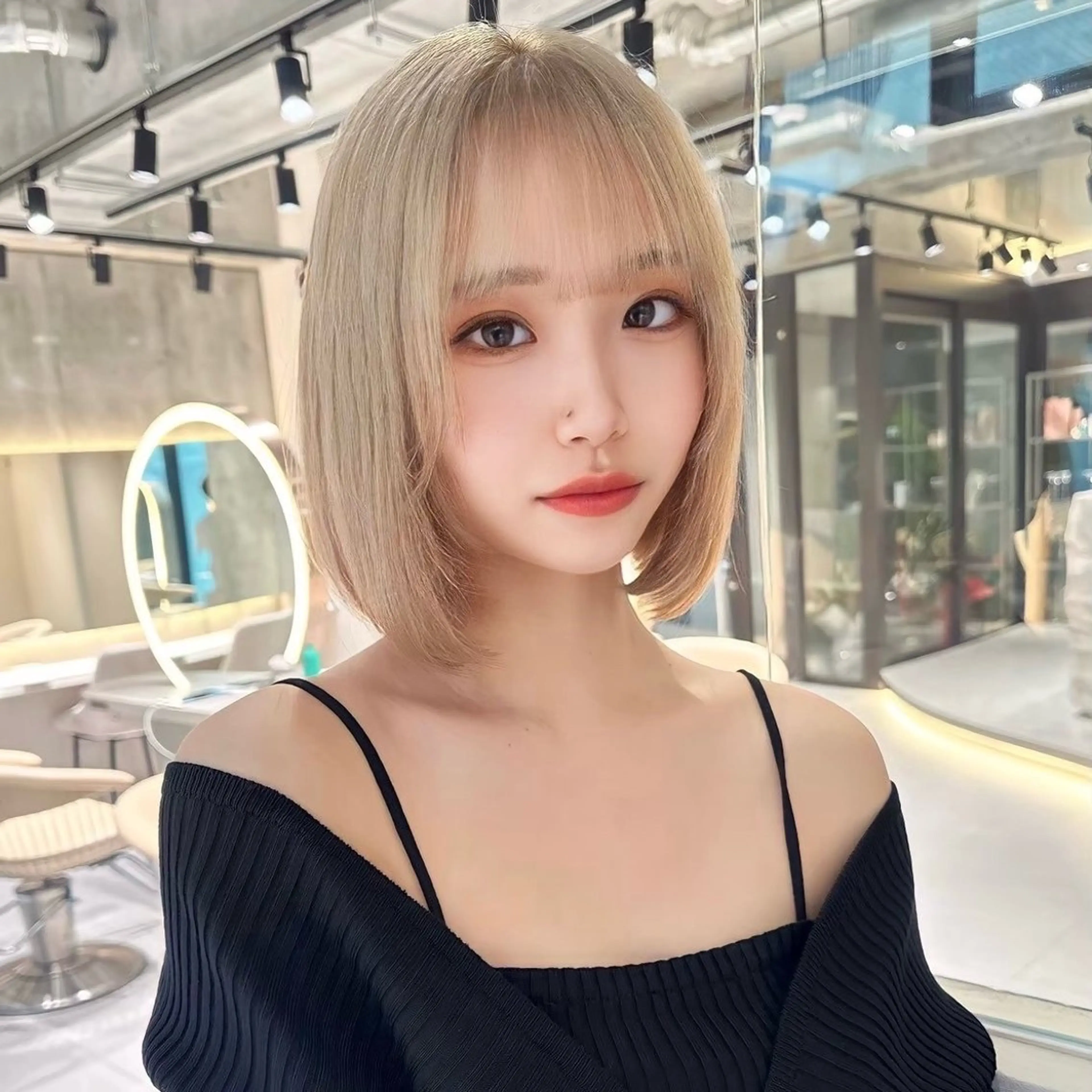 ショート カラー 透明感カラー/ りおのヘアスタイル