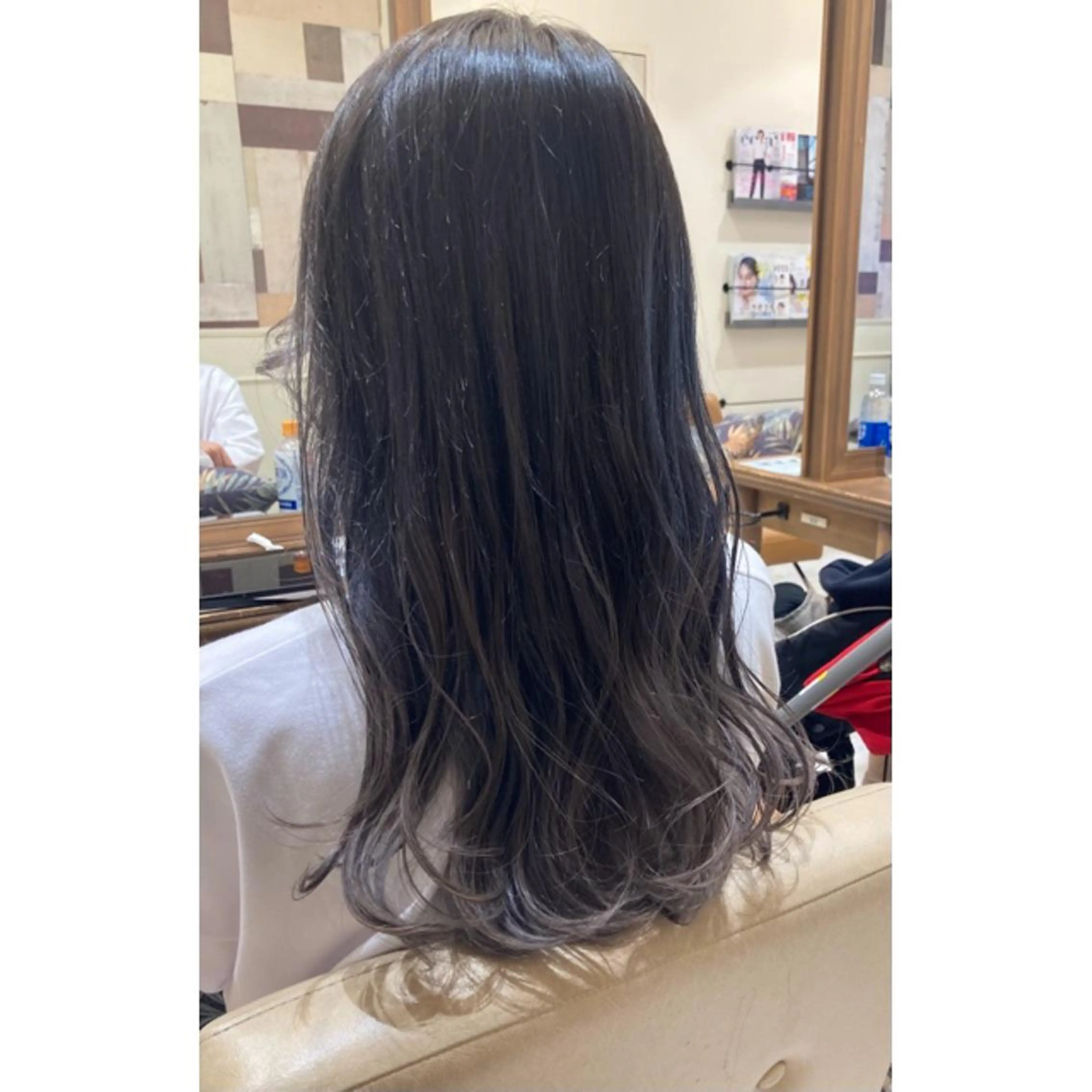 セミロング カラー Yamamoto 半個室美容室zinaのヘアスタイル