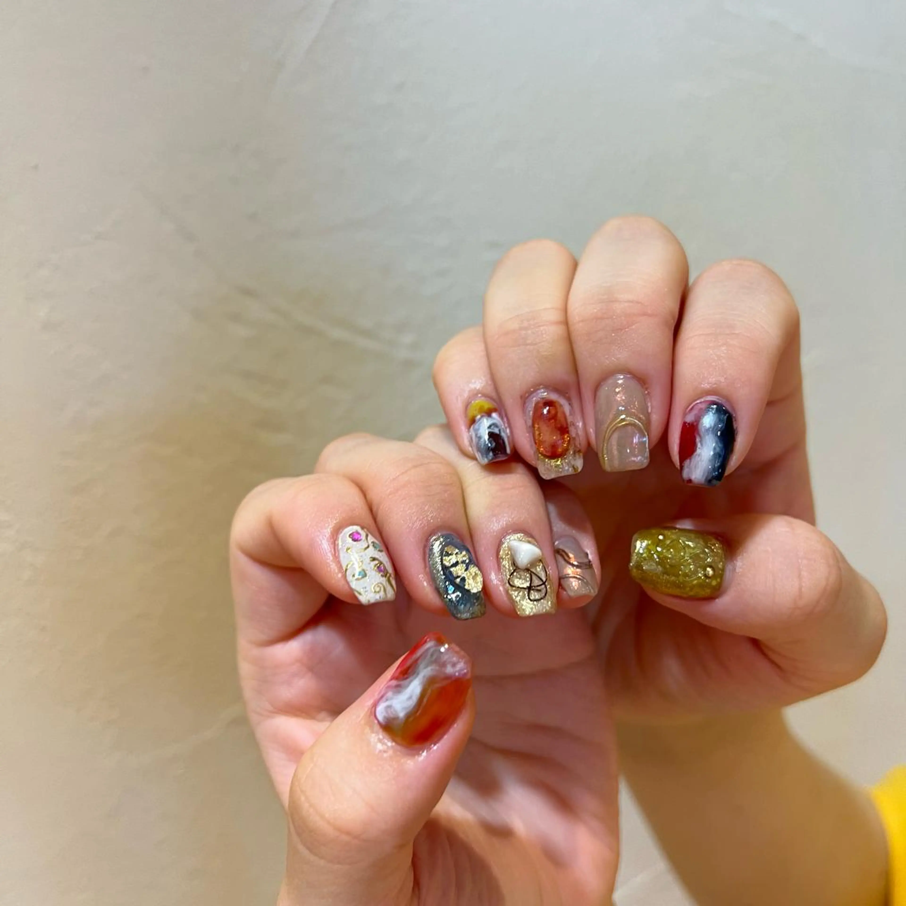 ネイル ハンドネイル 新井 ひなののネイルデザイン