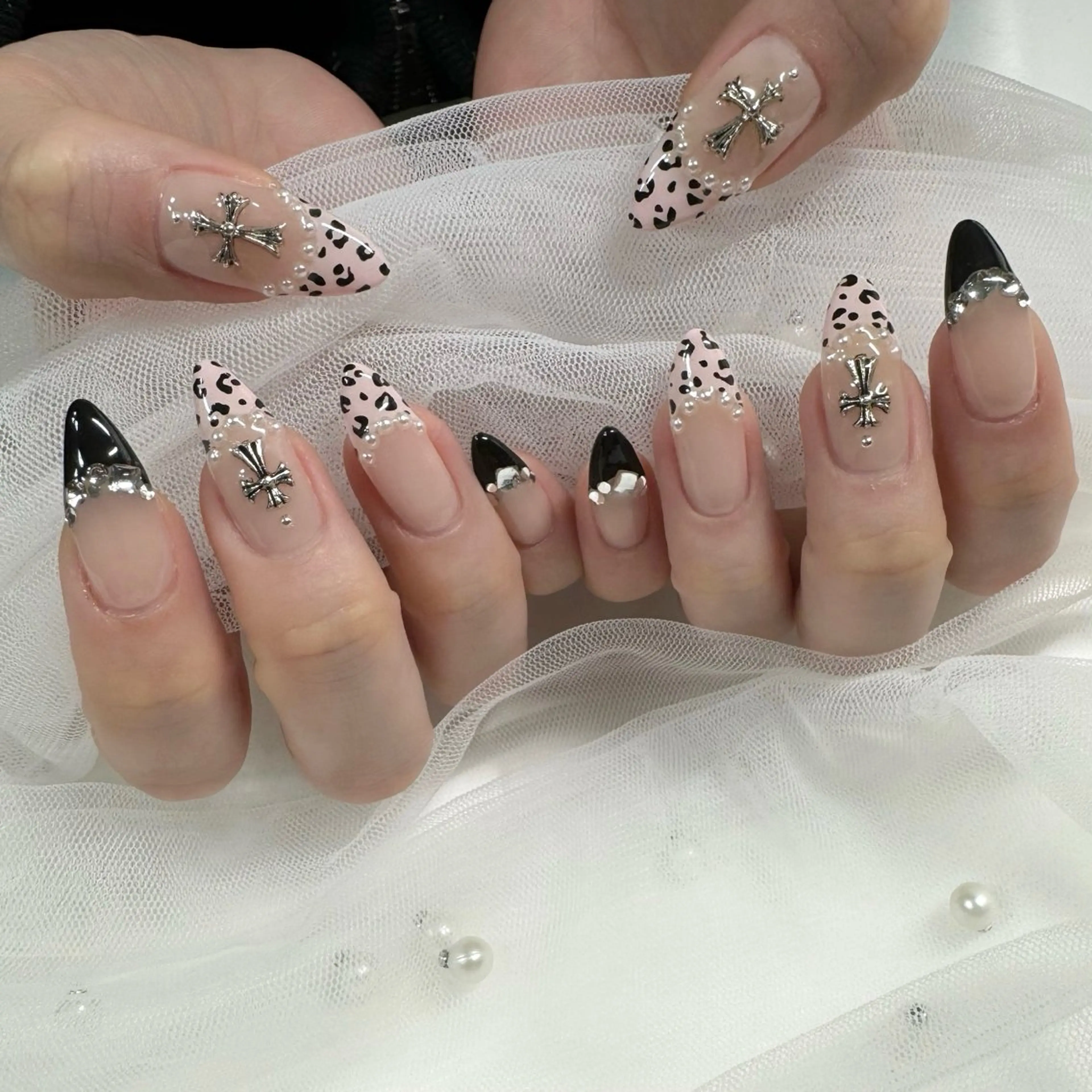 ネイル ジェルネイル 東 千夏のネイルデザイン