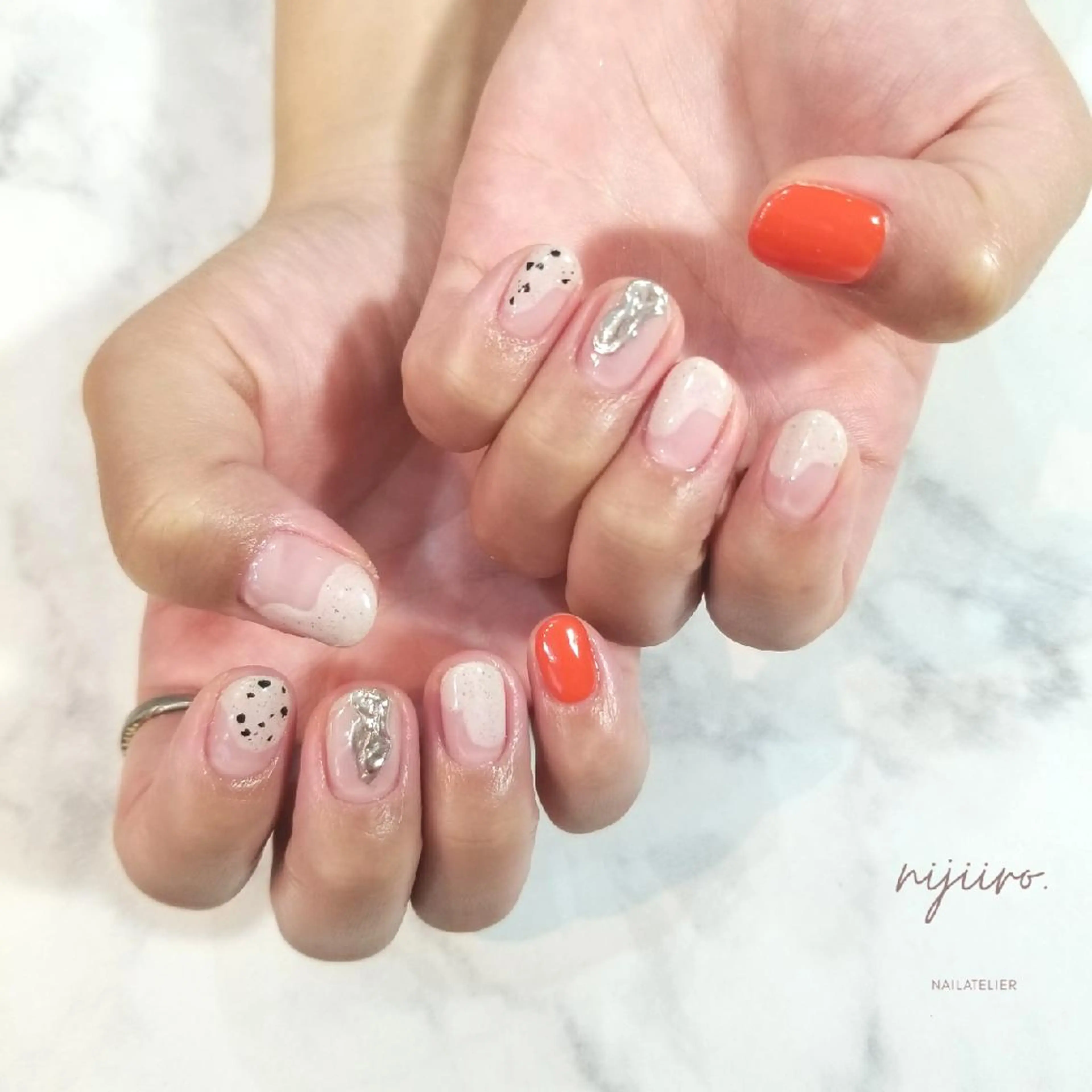 ネイル ハンドネイル nijiiro🌈 サトウのネイルデザイン