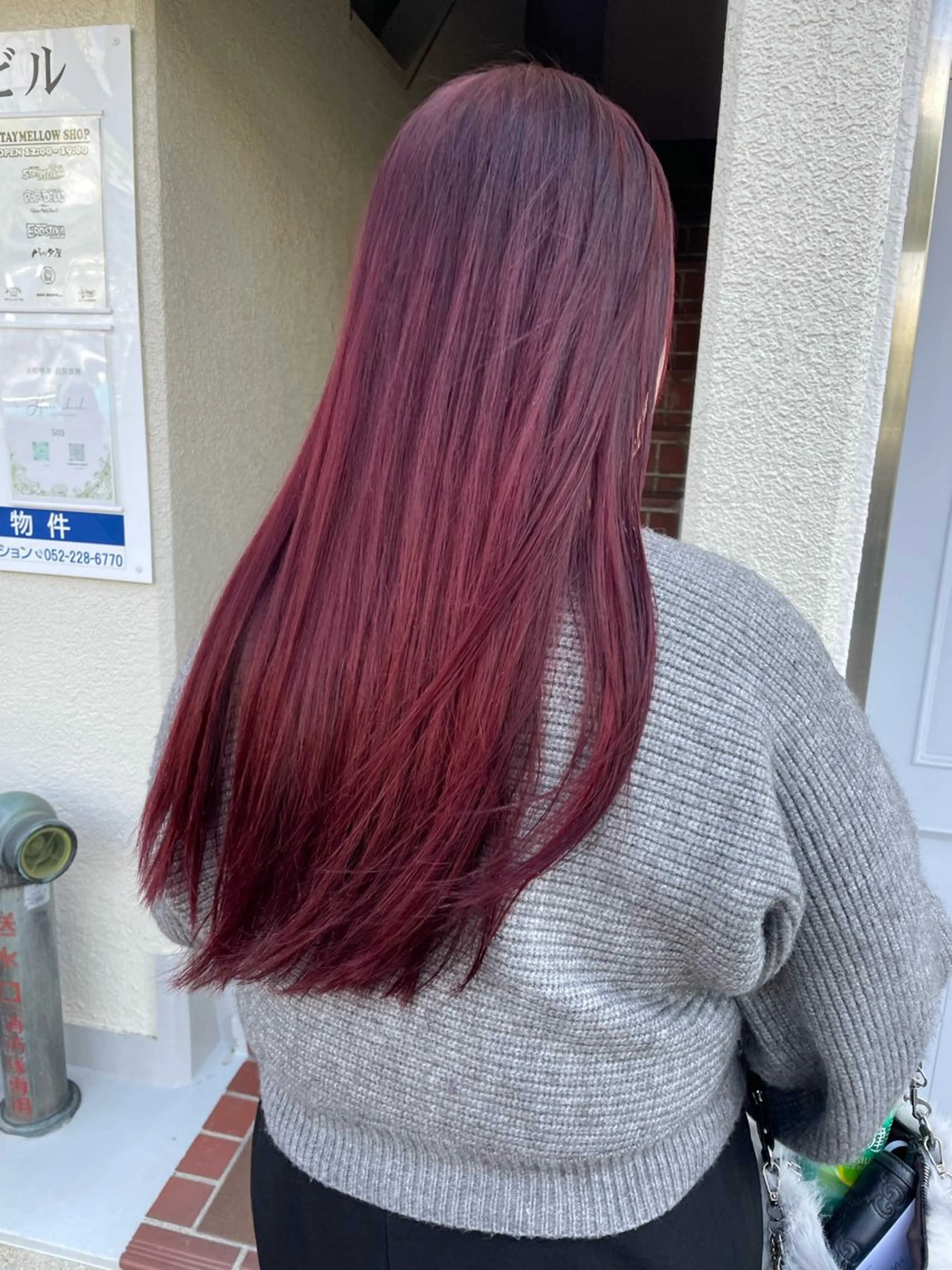 ロング カラー ヘアカラー トリートメント カットモデル/ ハイトーン/ゆうあのヘアスタイル