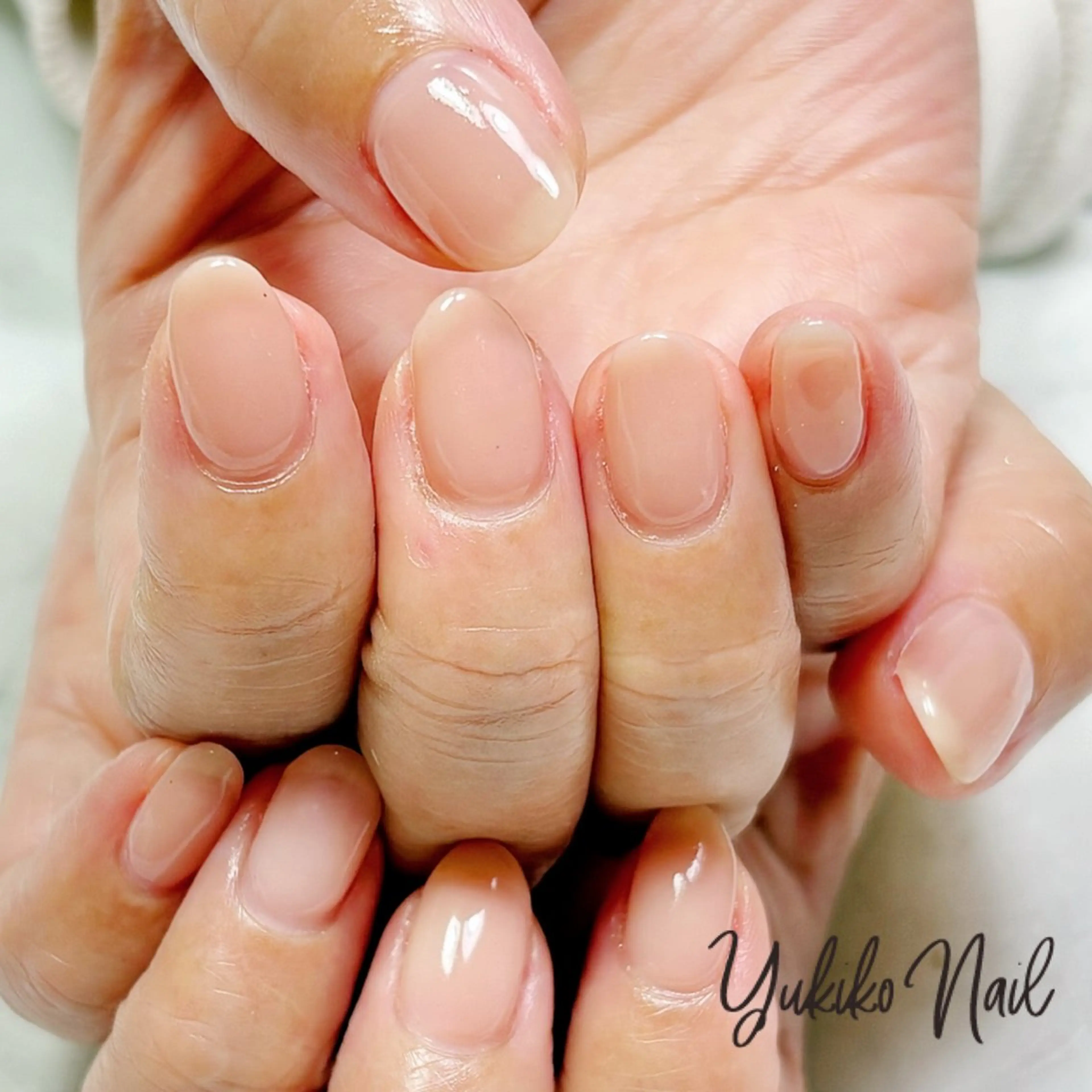 ネイル クリアネイル ワンカラーネイル シンプルネイル ハンドネイル ユキコ ネイルのネイルデザイン