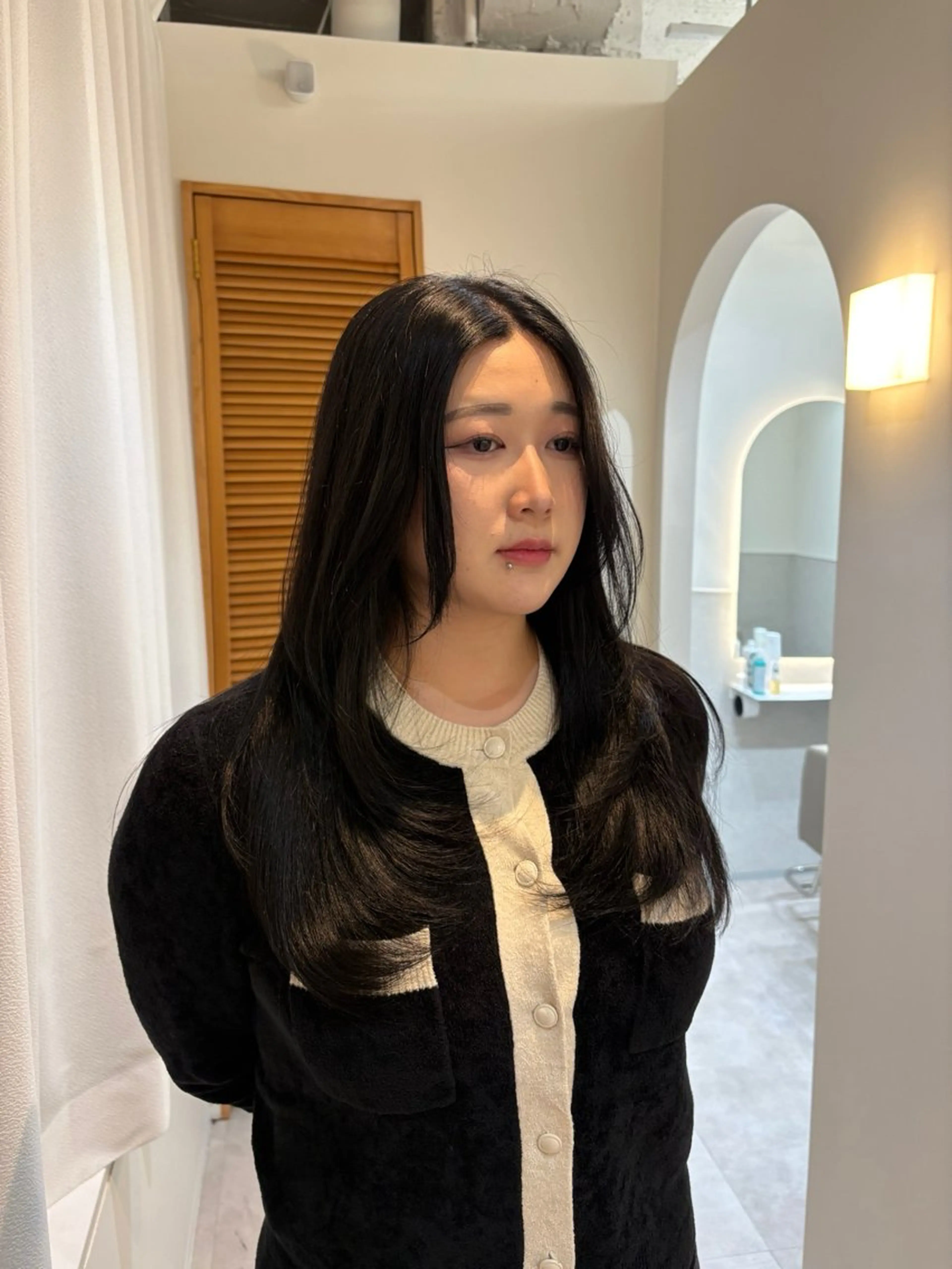 セミロング ハッシュカット 髪質改善 レイヤーカット カット 韓国🇰🇷レイヤー 似合わせ顔まわりのヘアスタイル