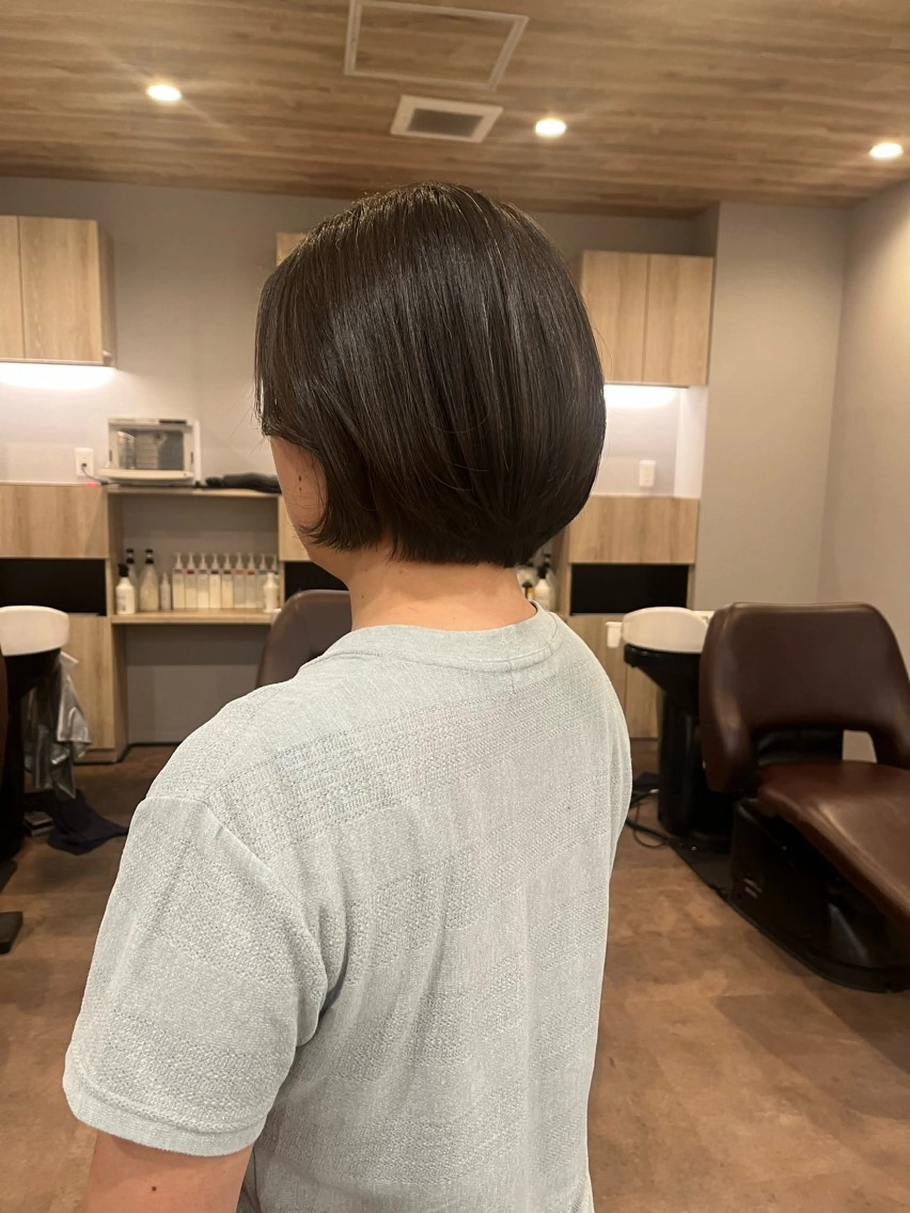 ミディアム ボブ 金井 美悠のヘアスタイル