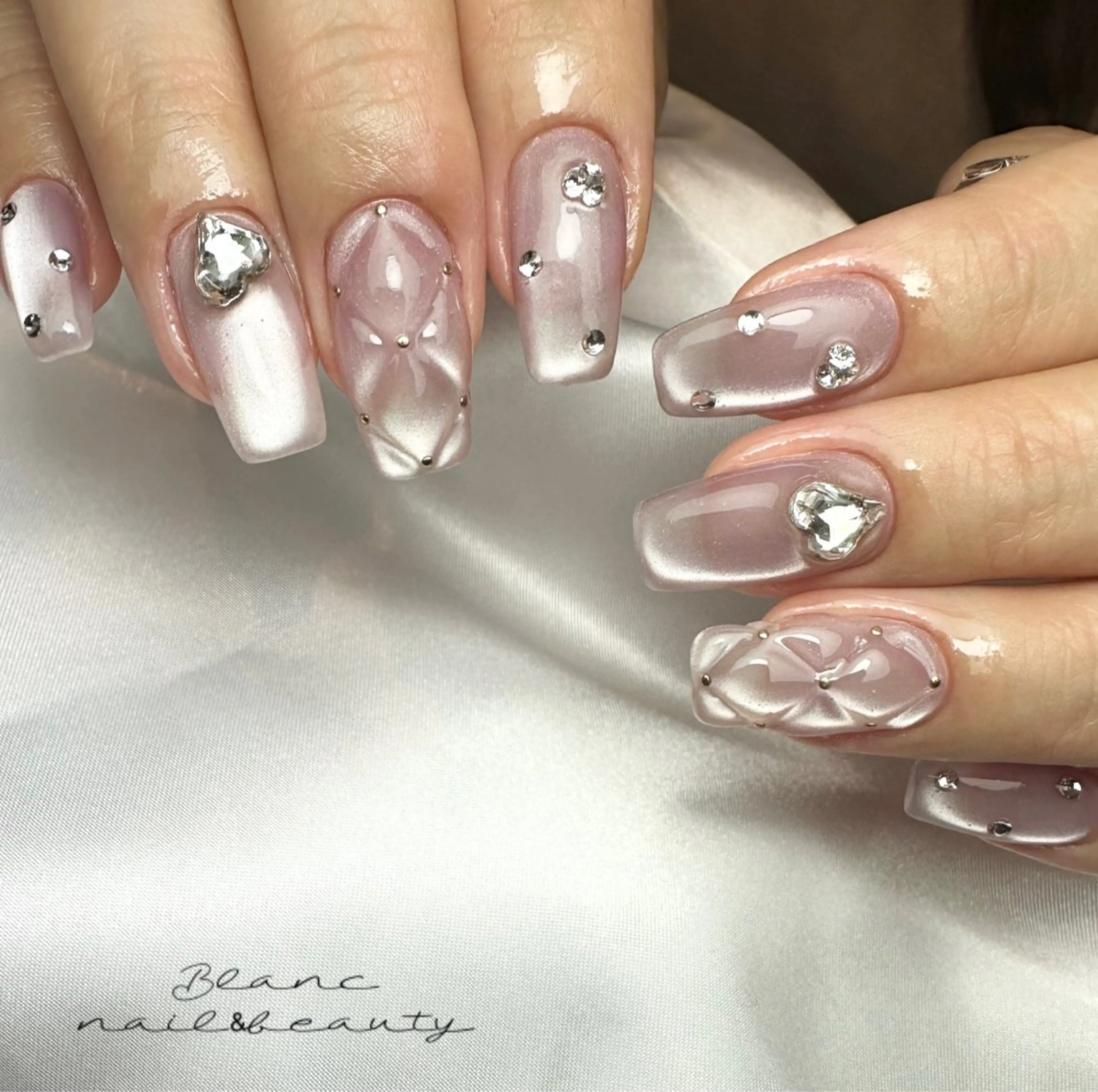 ネイル Blanc ブランのネイルデザイン