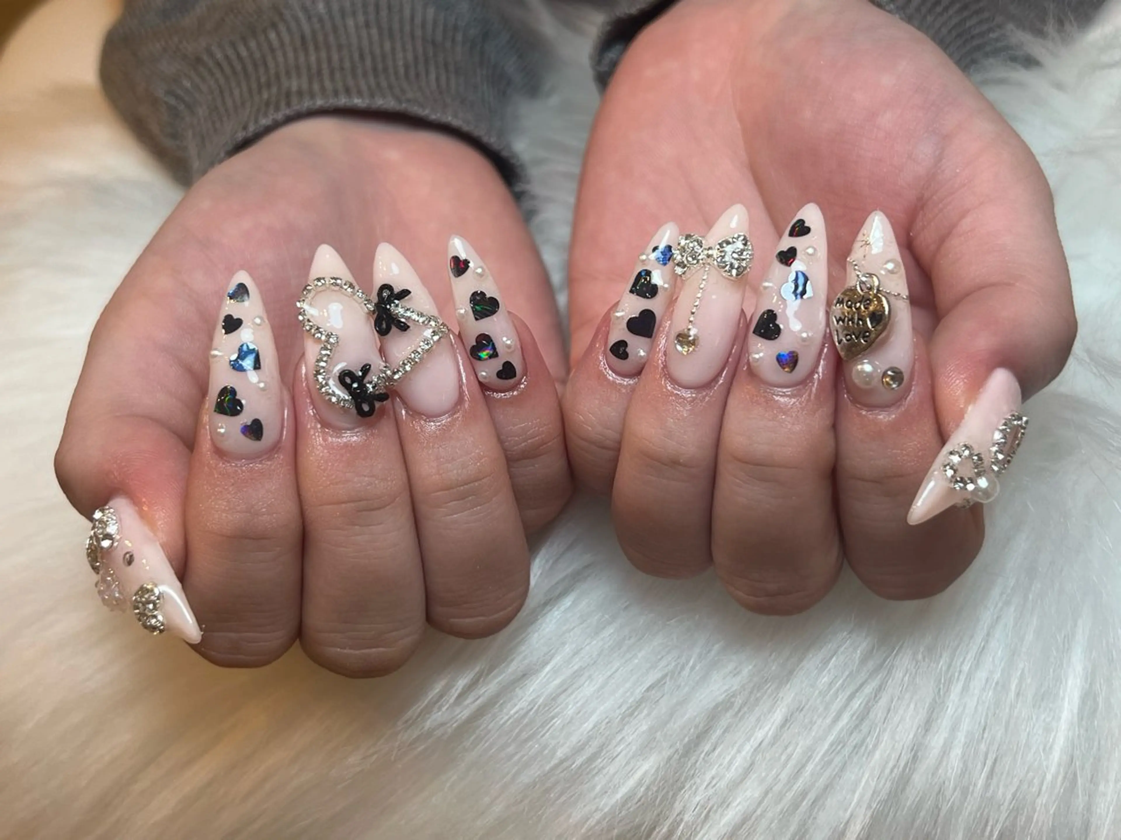 ネイル 韓国ネイル ニュアンスネイル シンプルネイル ワンホンネイル Nihonthy Nail 新宿のネイルデザイン