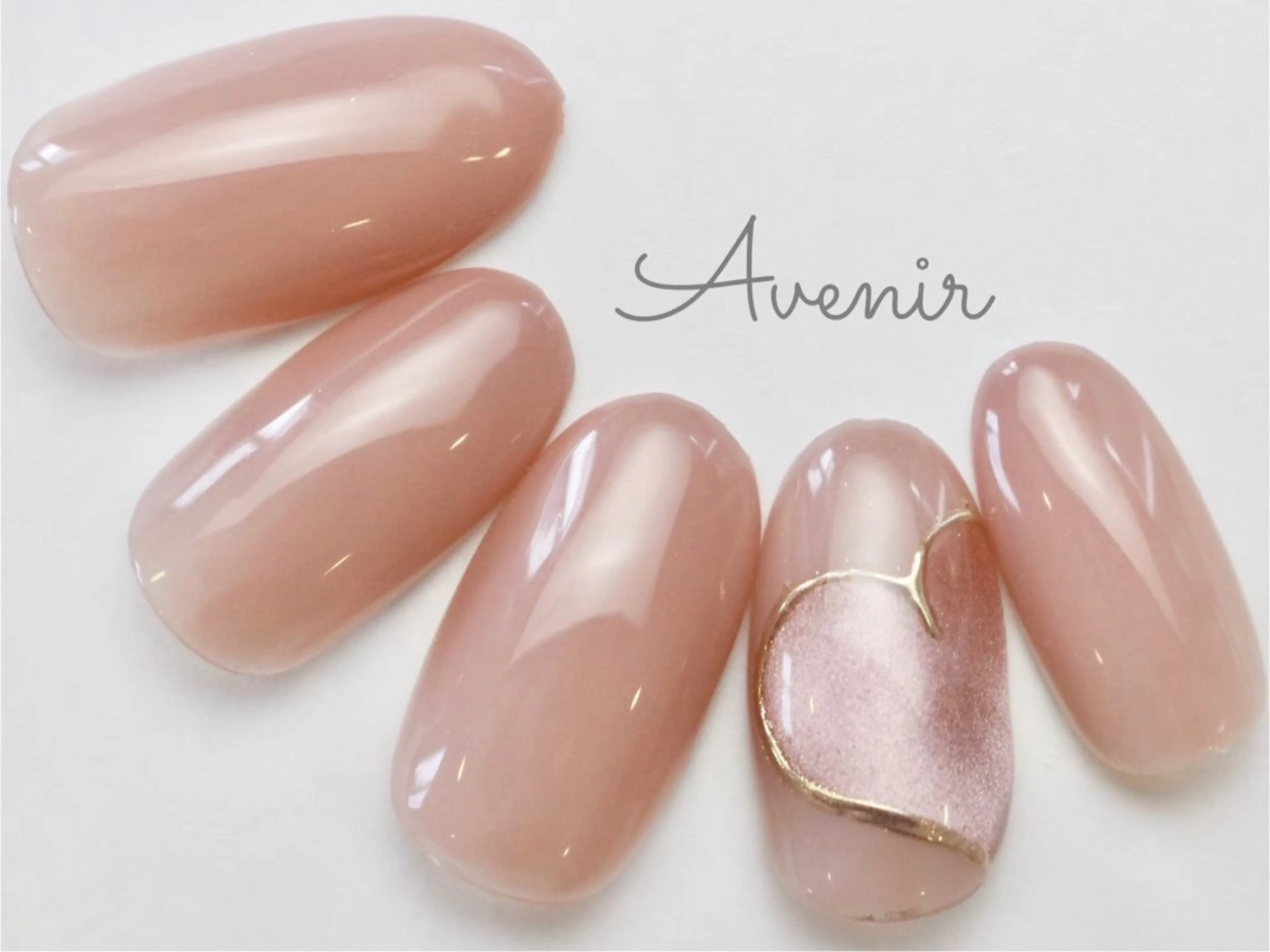 ネイル ハンドネイル Avenir 表参道 nail＆eye予約のネイルデザイン