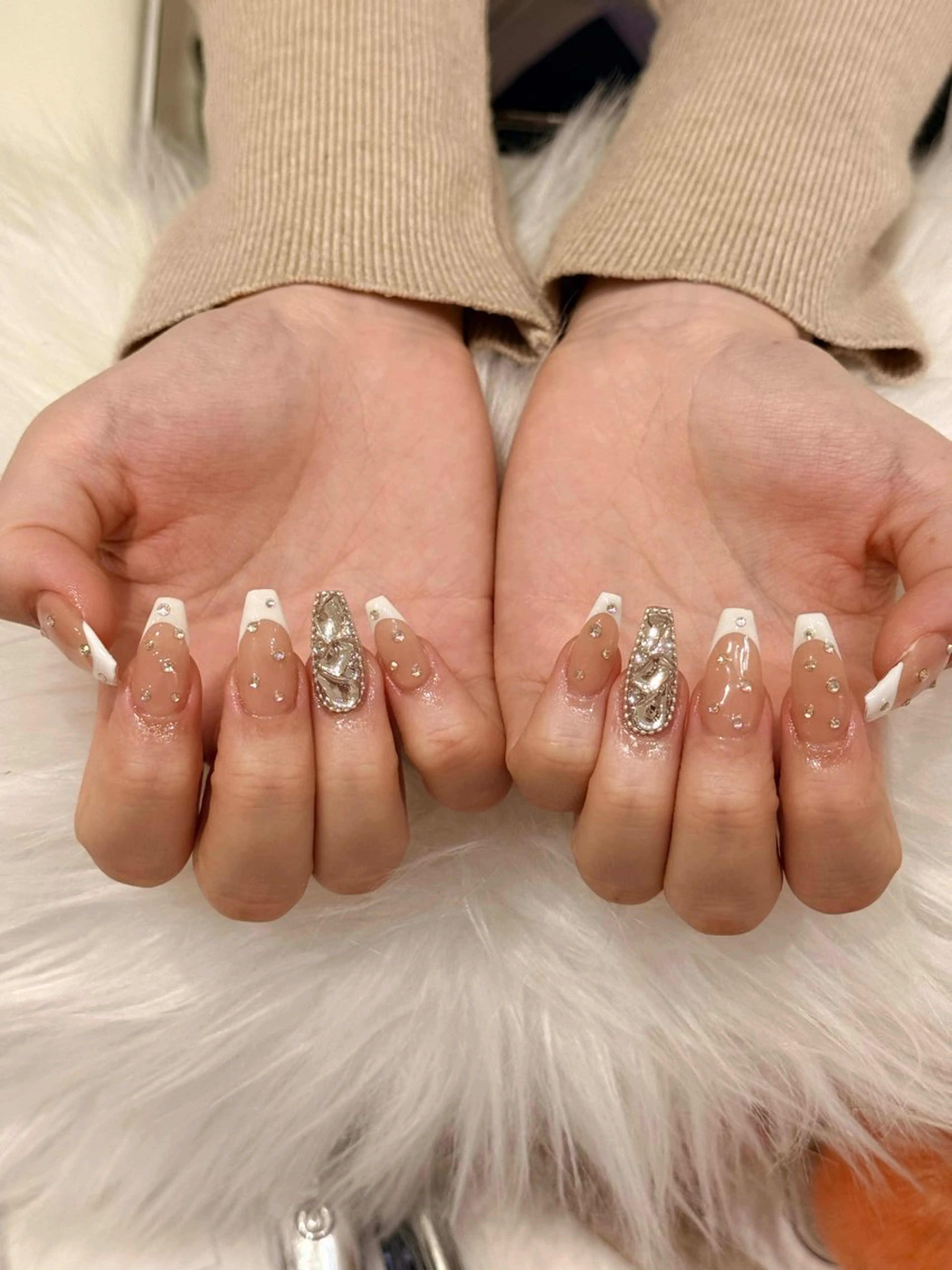 ネイル 韓国ネイル マグネットネイル ニュアンスネイル シンプルネイル バレンタイン ハンドネイル ハンドケア Nihonthy Nail 新宿のネイルデザイン