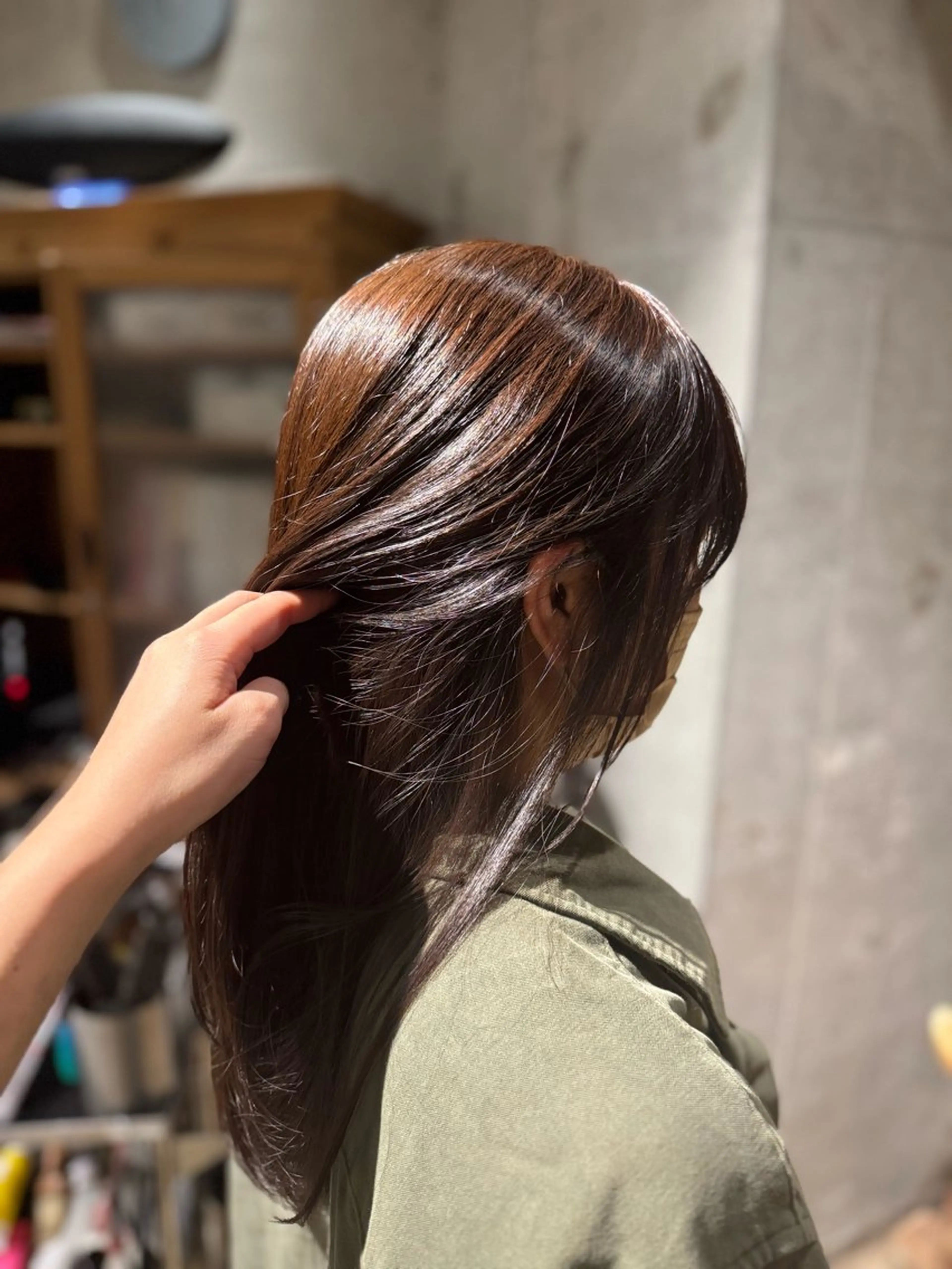 ロング カラー ブラウンカラー モカブラウン ヘアカラー 染谷 奈保のヘアスタイル