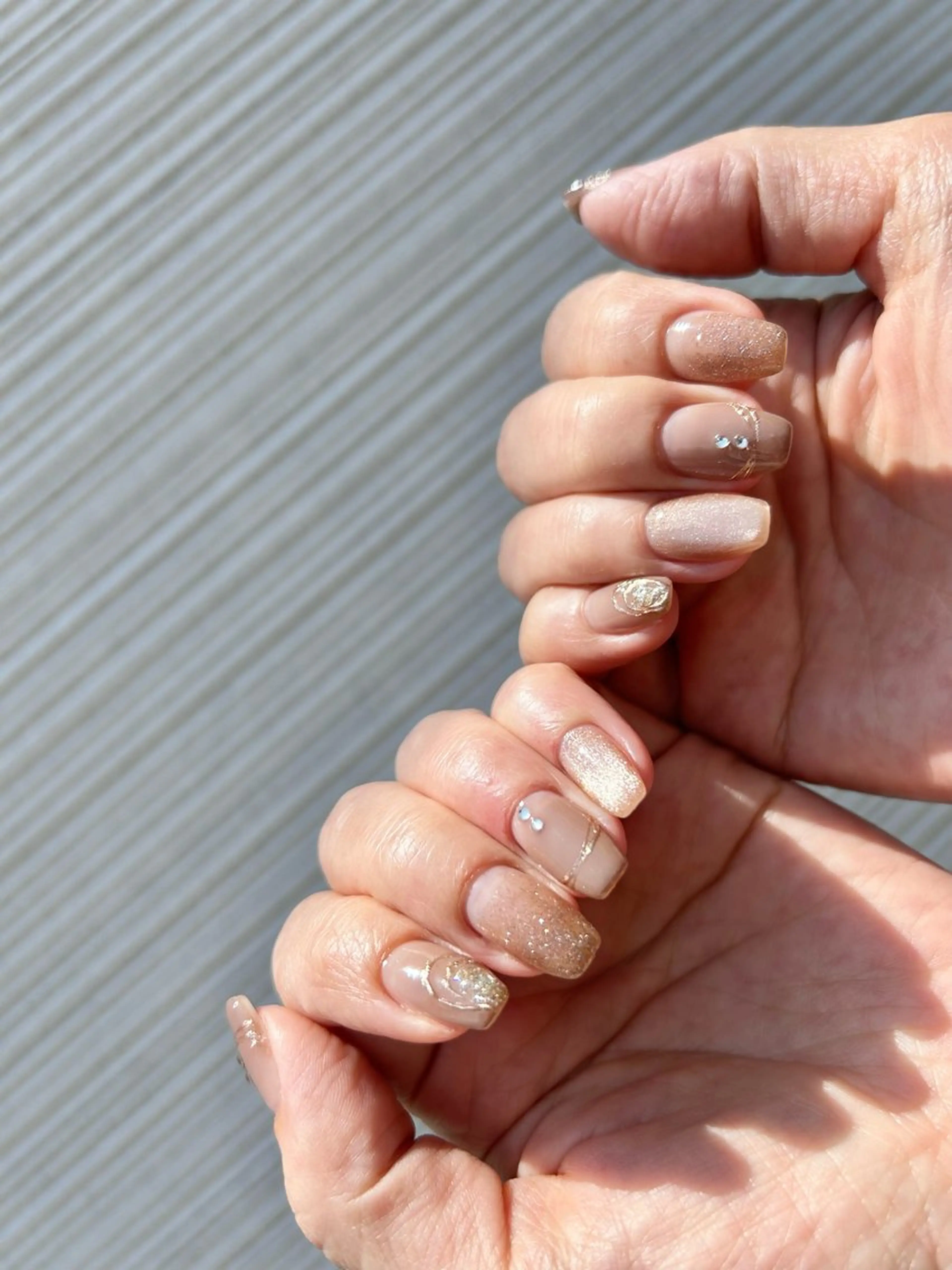 ネイル ハンドネイル フットネイル TESORO nailのネイルデザイン