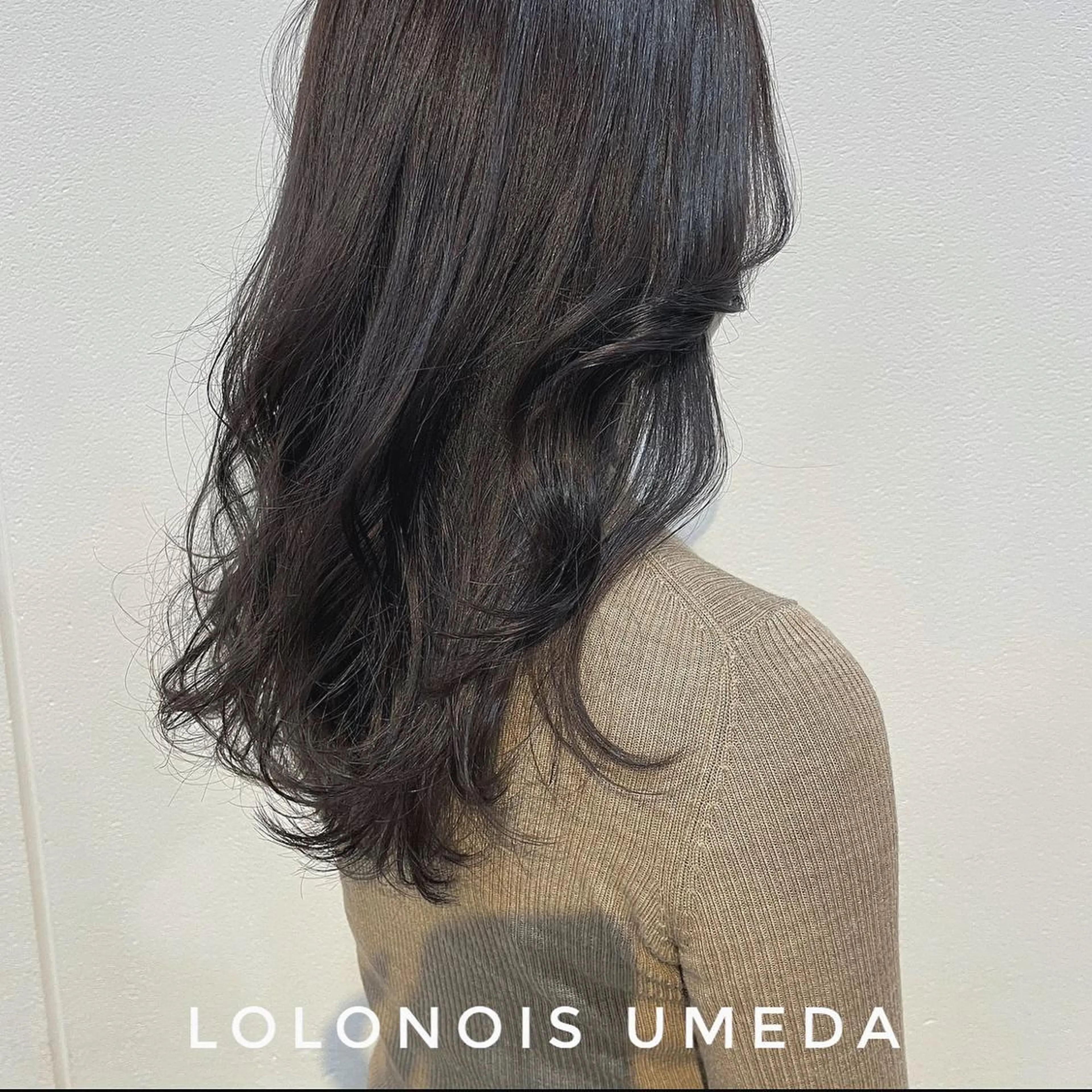 ロング カラー ラベンダーカラー ラベンダーグレー Lolonois梅田 /Okazaki:)のヘアスタイル