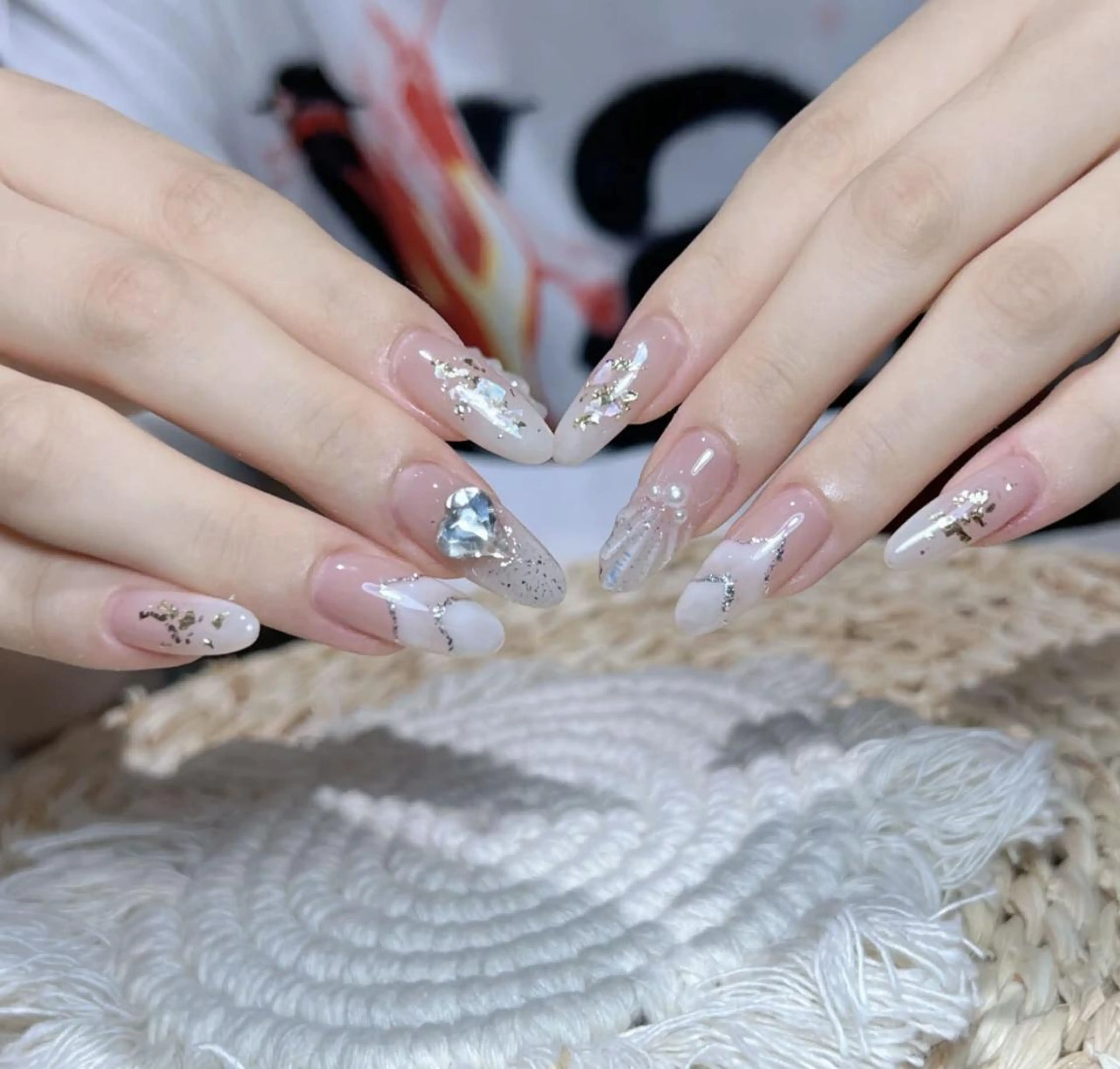 ネイル アートネイル 長さ出し ネイルチップ Queens momoのネイルデザイン