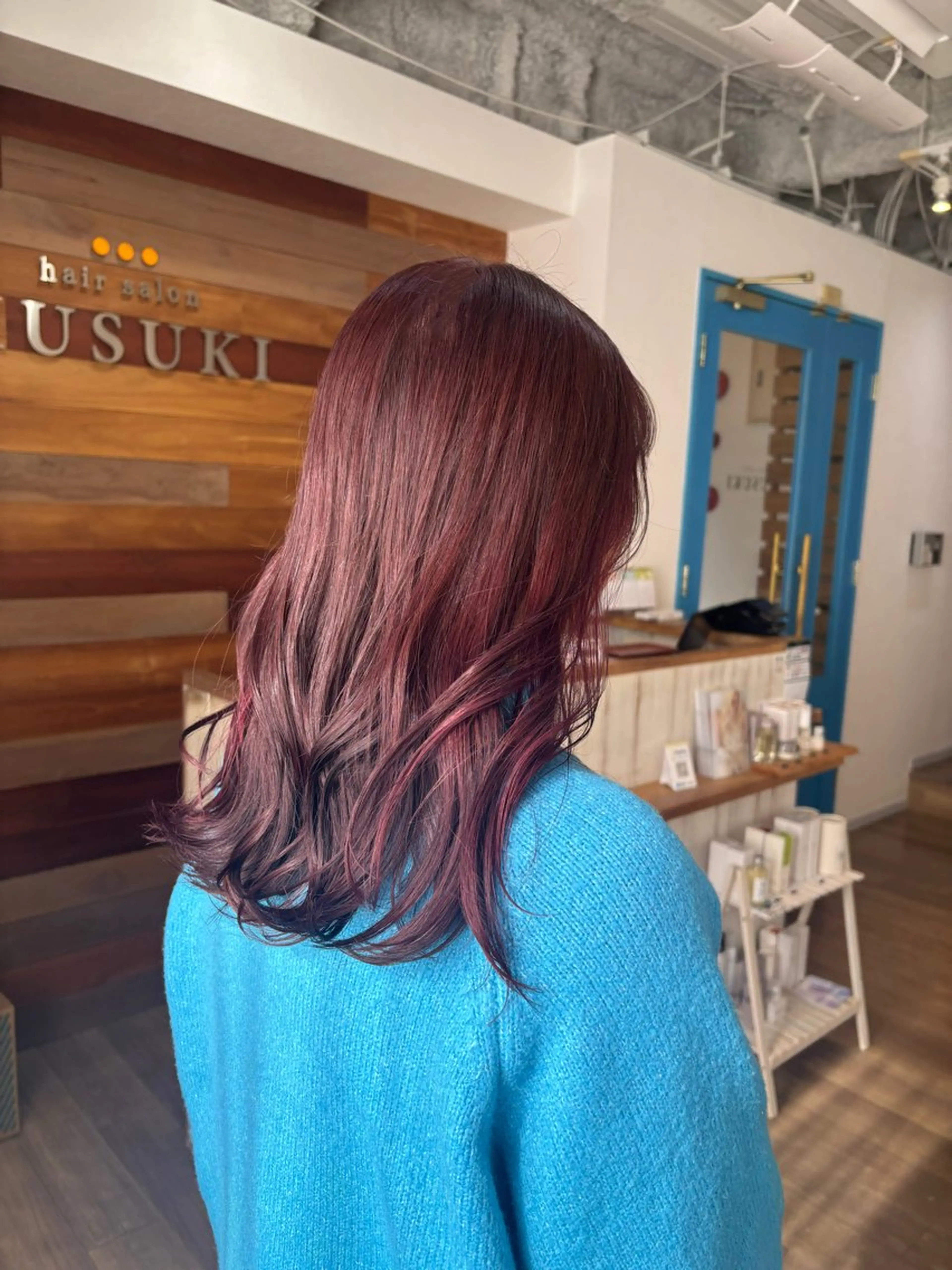 セミロング カラー ブリーチ レッドカラー RINNO🌷艶髪/ 透明感&艶カラーのヘアスタイル