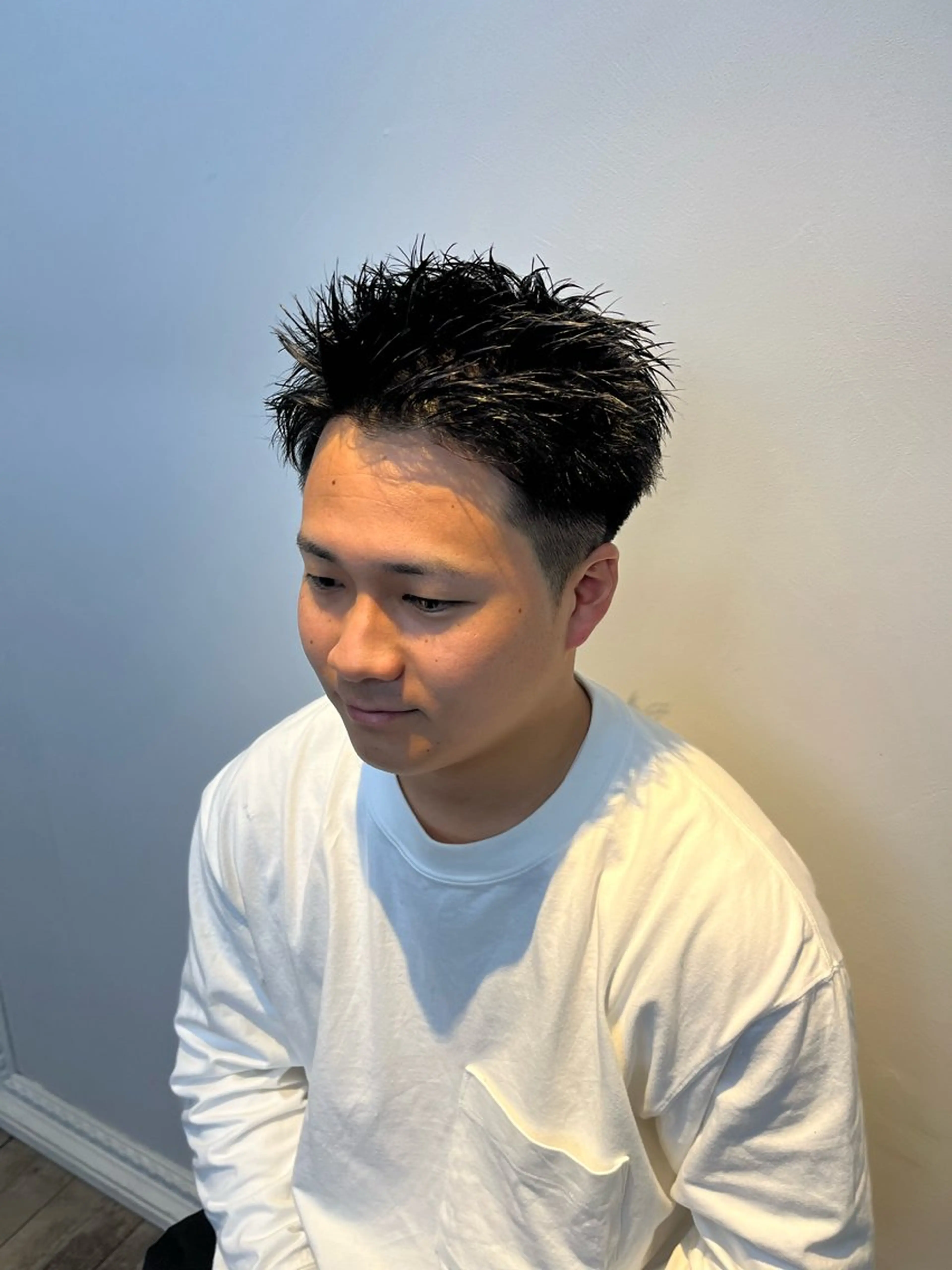 ショート メンズ 逢坂 智也のヘアスタイル