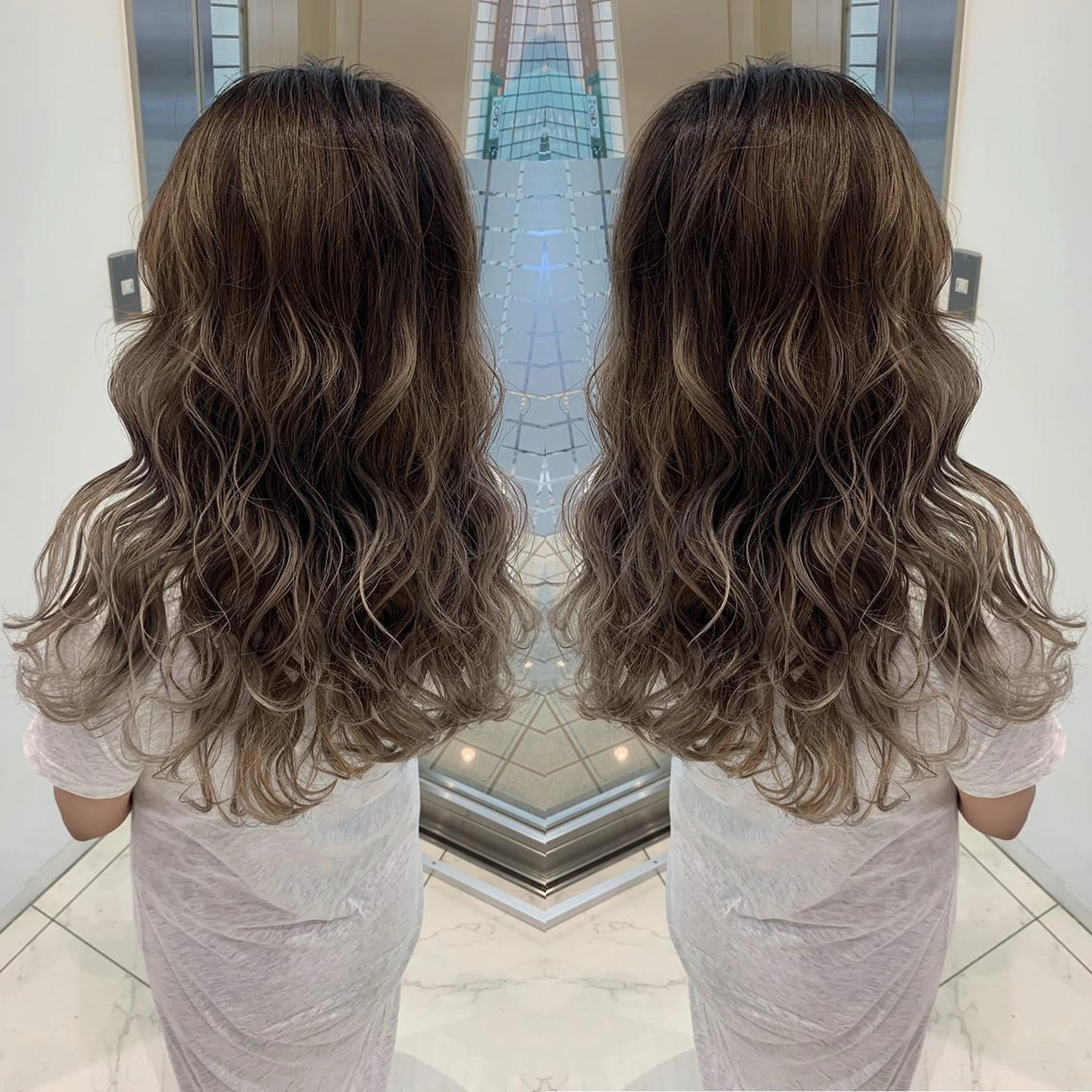 セミロング カラー バレイヤージュ レイヤーカット カット ヘアカラー ブリーチ/バレイヤ ージュ川端裕司のヘアスタイル