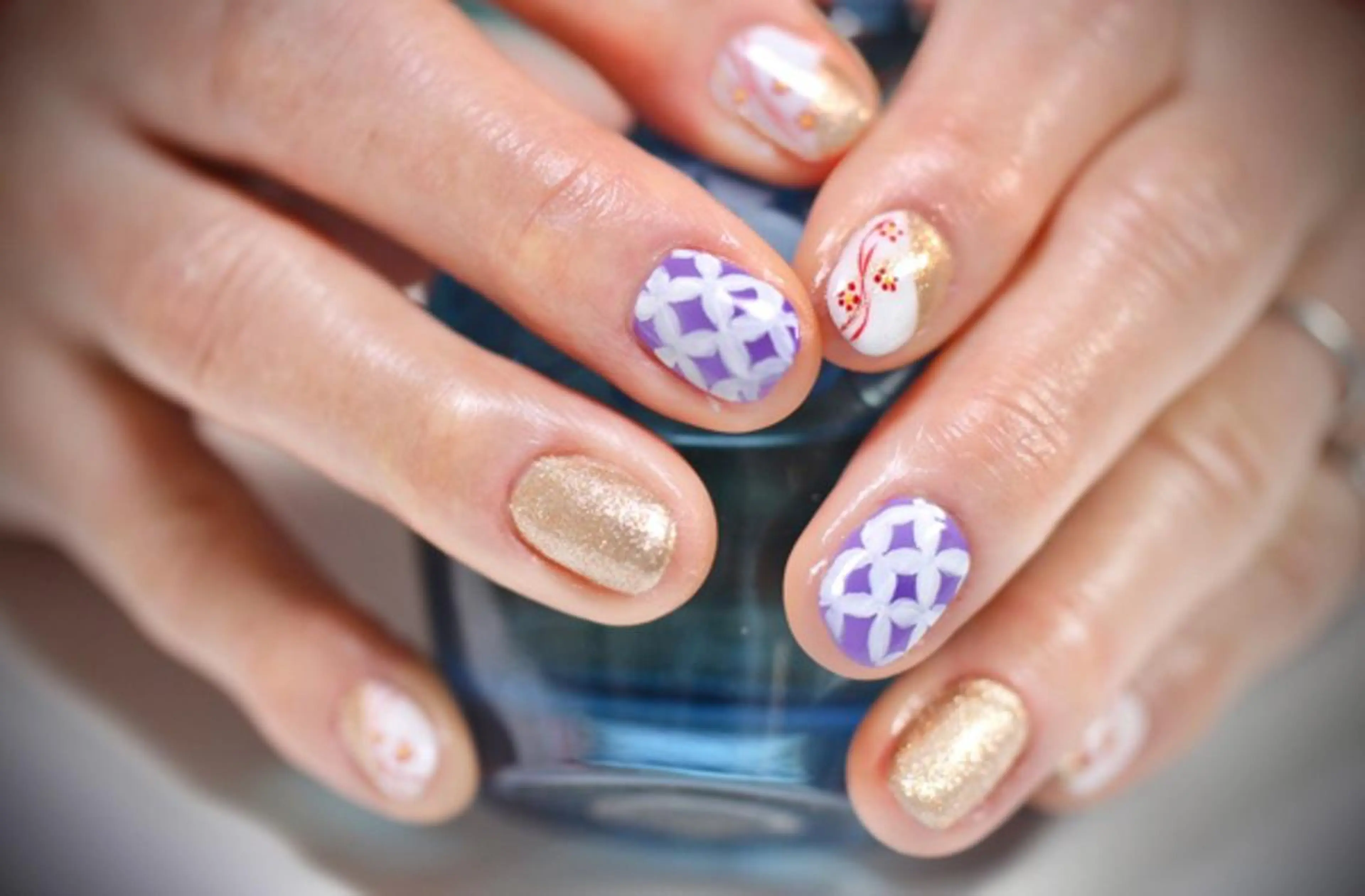 ネイル アートネイル 成人式 ジェルネイル ママリンド　志村坂上店所属・しみ えんのネイルデザイン