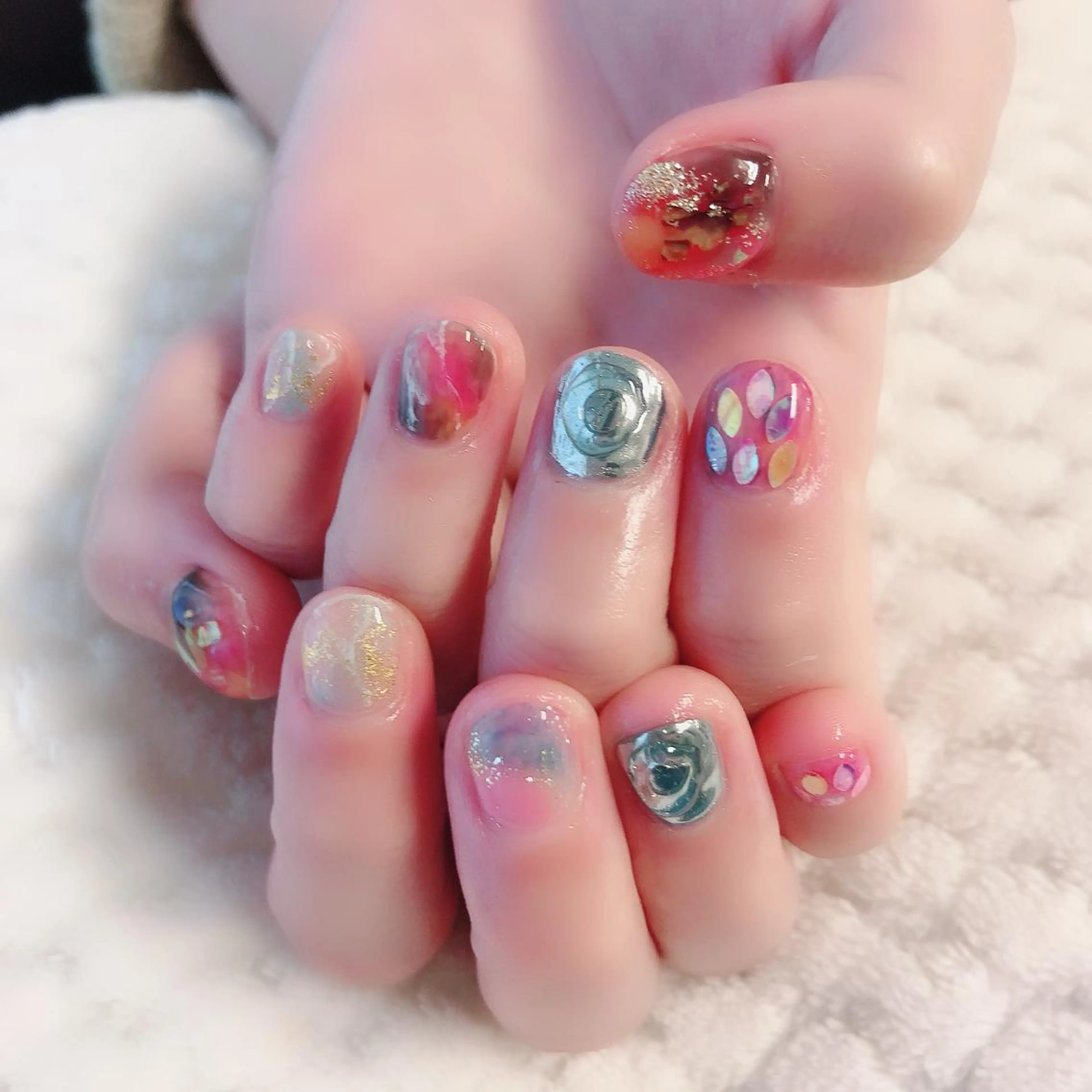 ネイル キラキラネイル ニュアンスネイル ono megumiのネイルデザイン