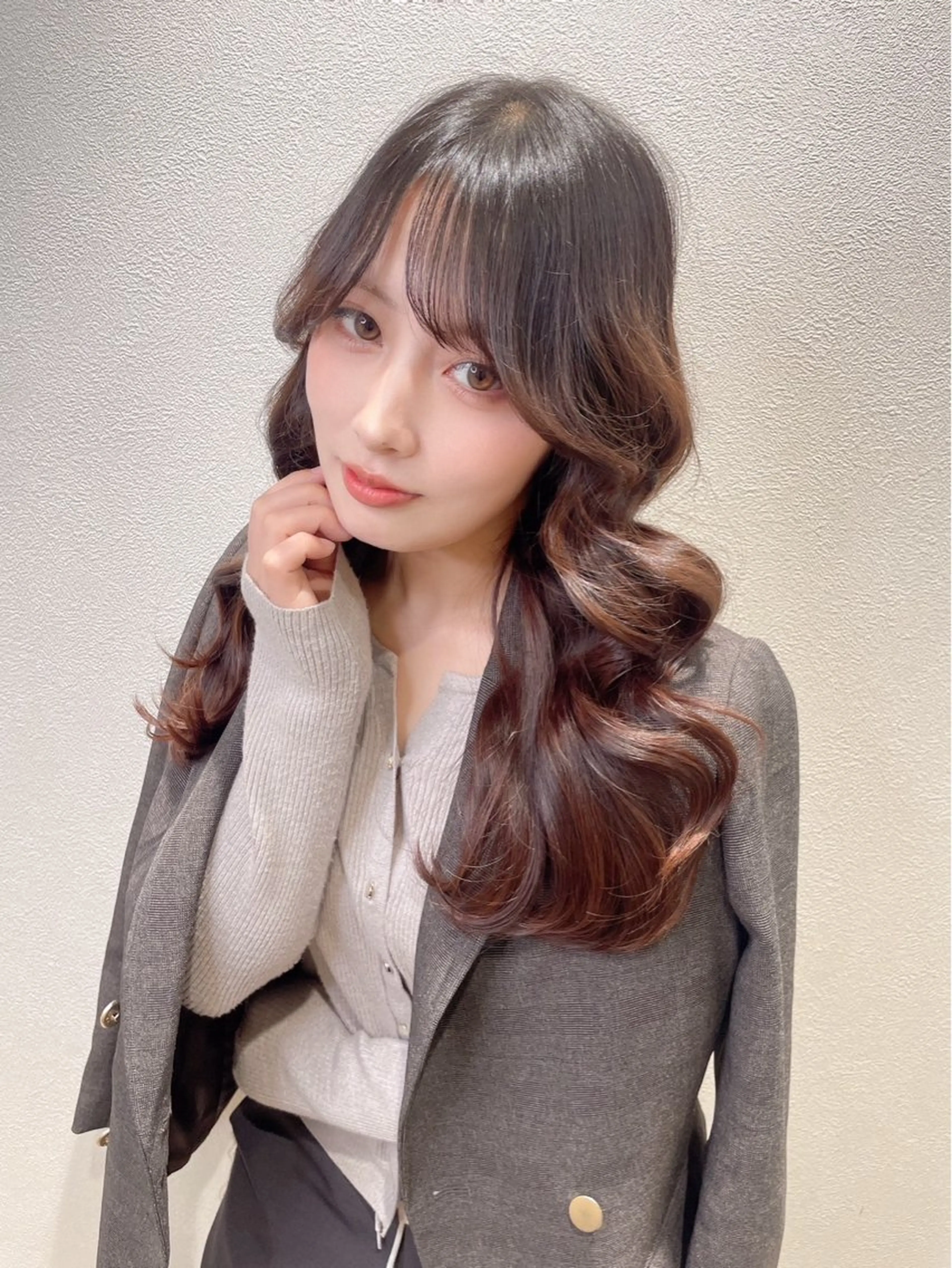 セミロング カラー レイヤーカット カット ヘアカラー トリートメント ベイリコルド　アトリ 店長　宮城一真のヘアスタイル