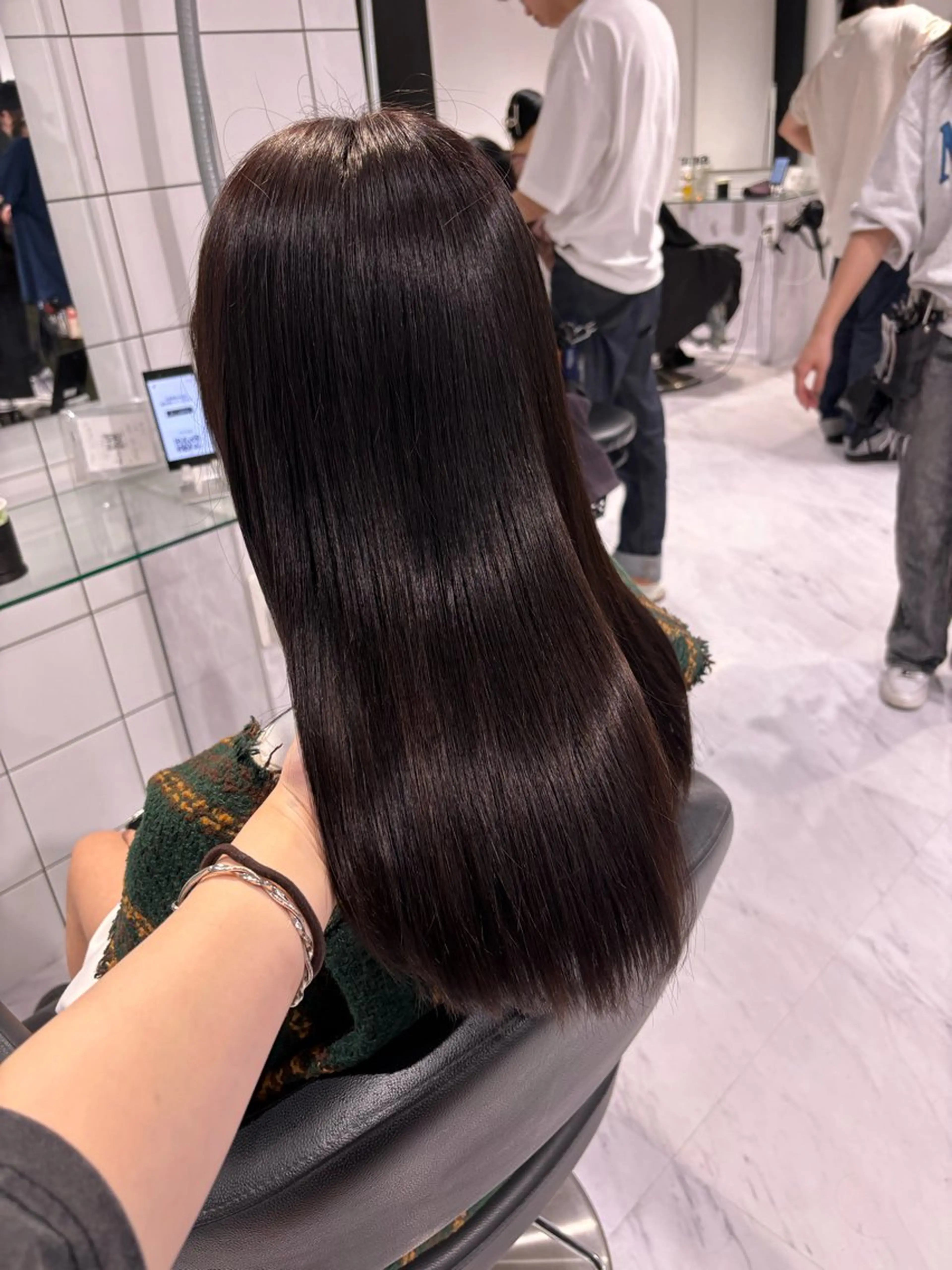 ロング カラー 表参道♡暗髪♡ 艶カラー♡アユミのヘアスタイル