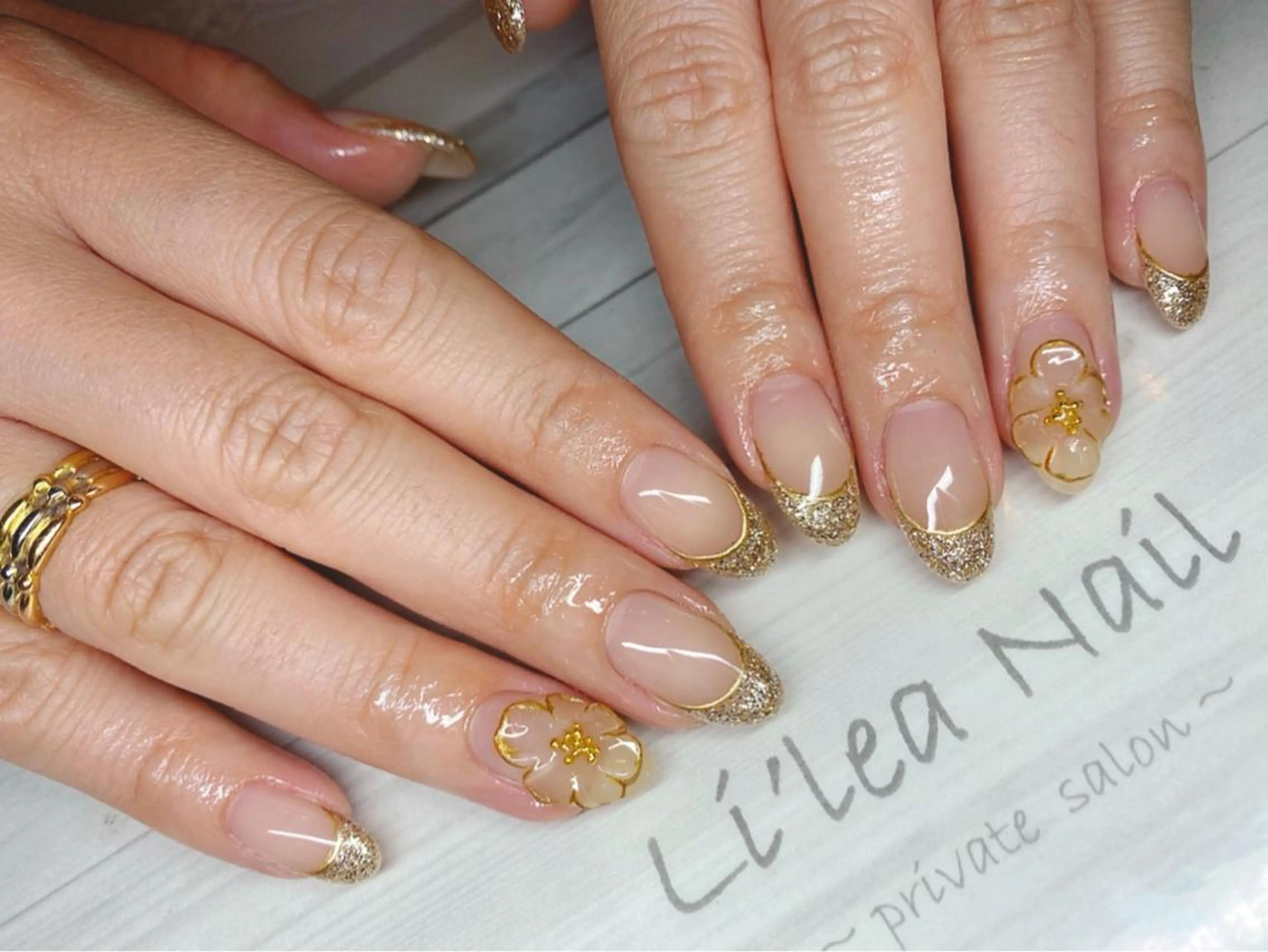 ネイル Li'leaNail AINAのネイルデザイン