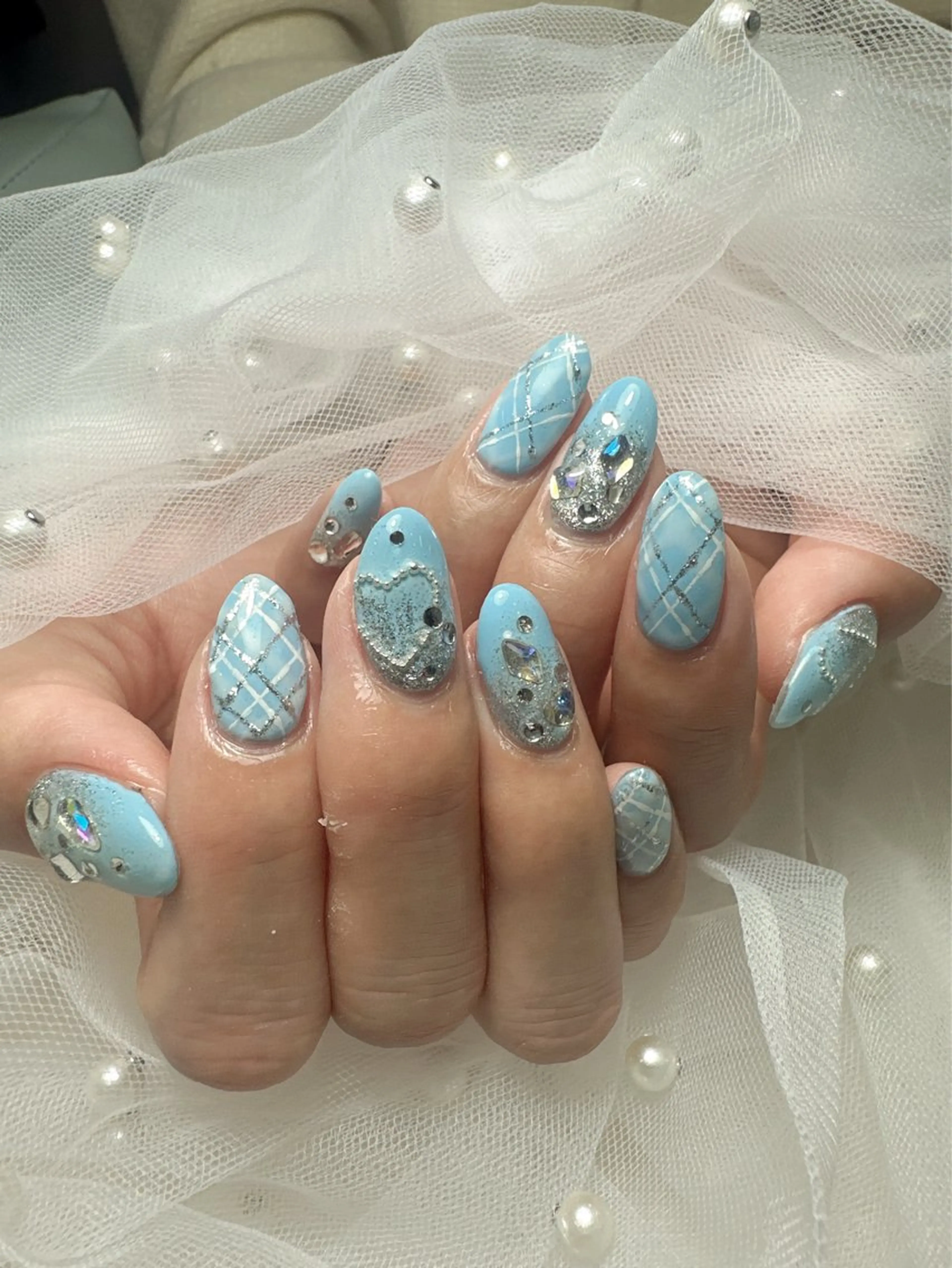 ネイル ハンドネイル Max nail&eyeのネイルデザイン