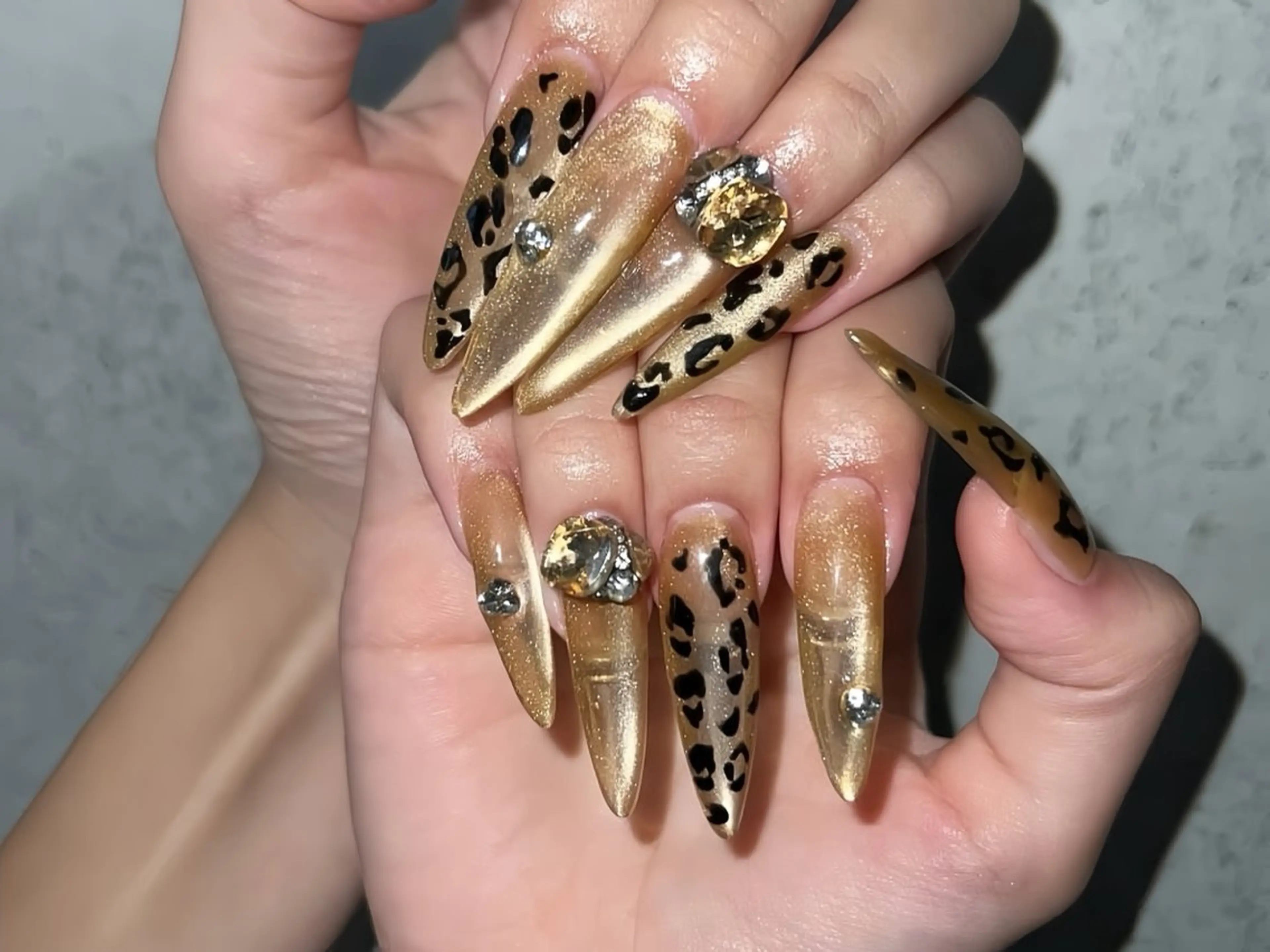 ネイル アートネイル ロングネイル スカルプネイル ネイルチップ Rin Nail 新大久保店のネイルデザイン