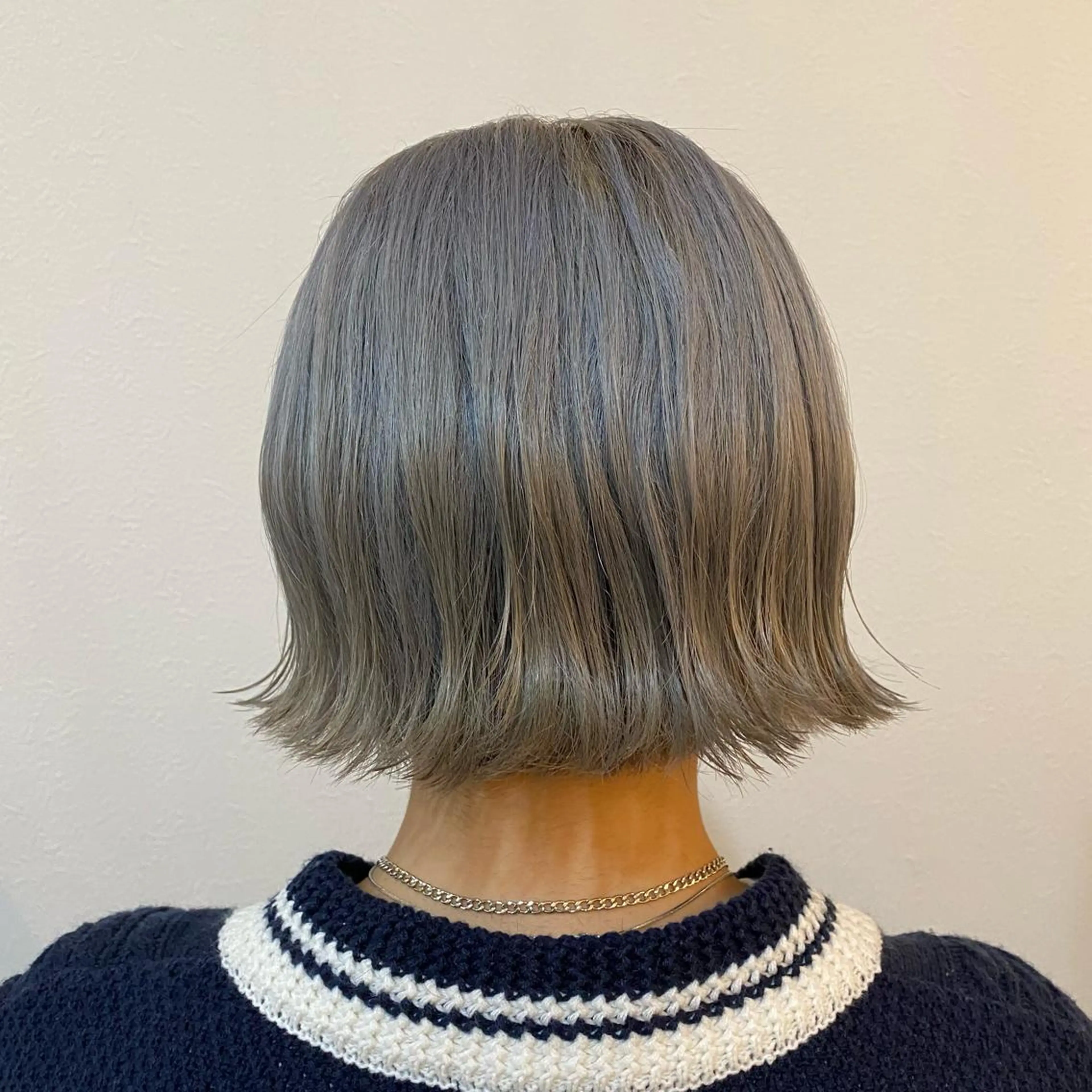 ショート ボブ カット トリートメント 髪質改善／艶カラー 🫧harunaのヘアスタイル