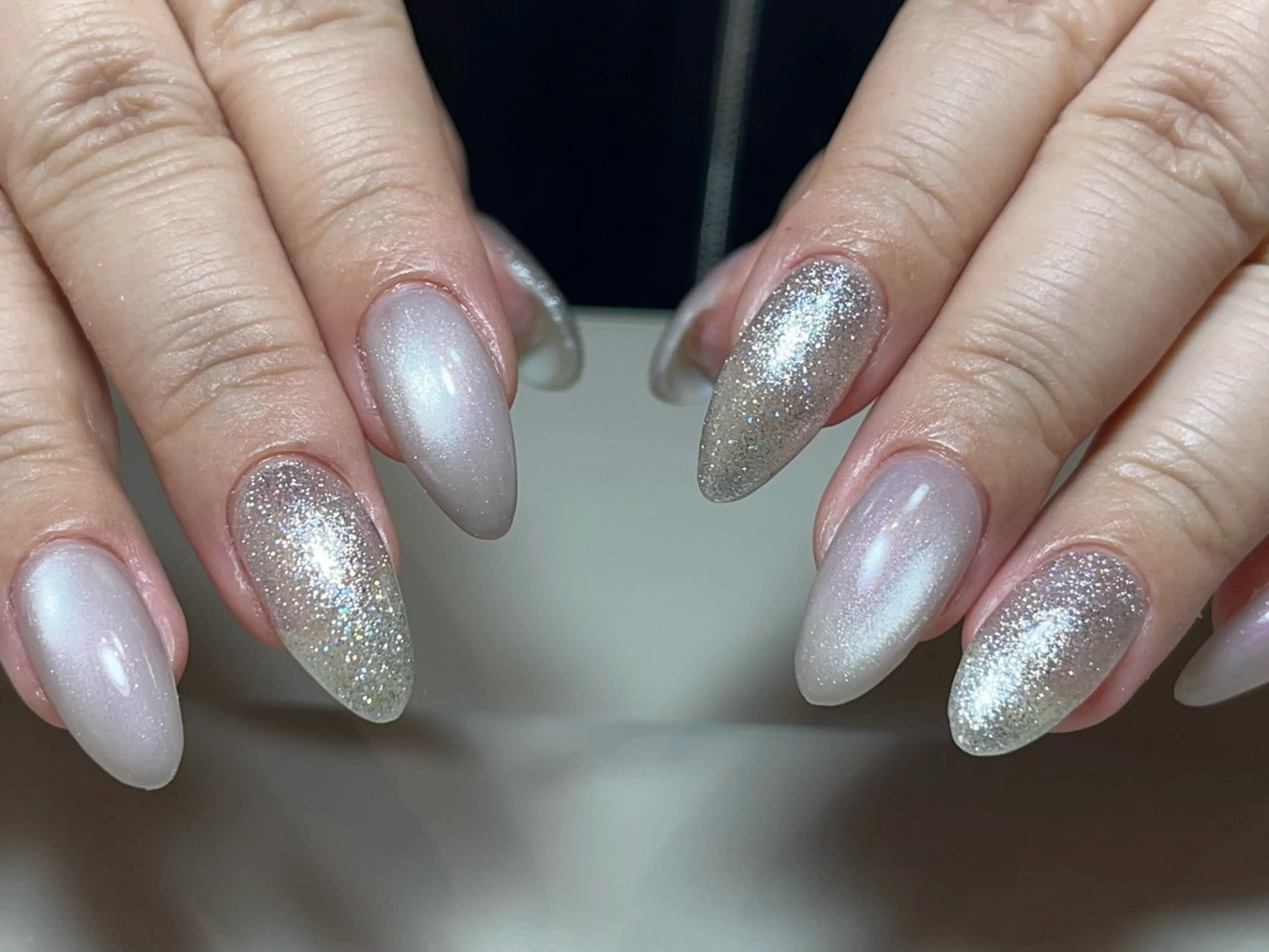 ネイル フレンチネイル ガーリー ガラスフレンチ 韓国ネイル ロングネイル ハンドネイル Venus nail チップ長さだし専門店のネイルデザイン