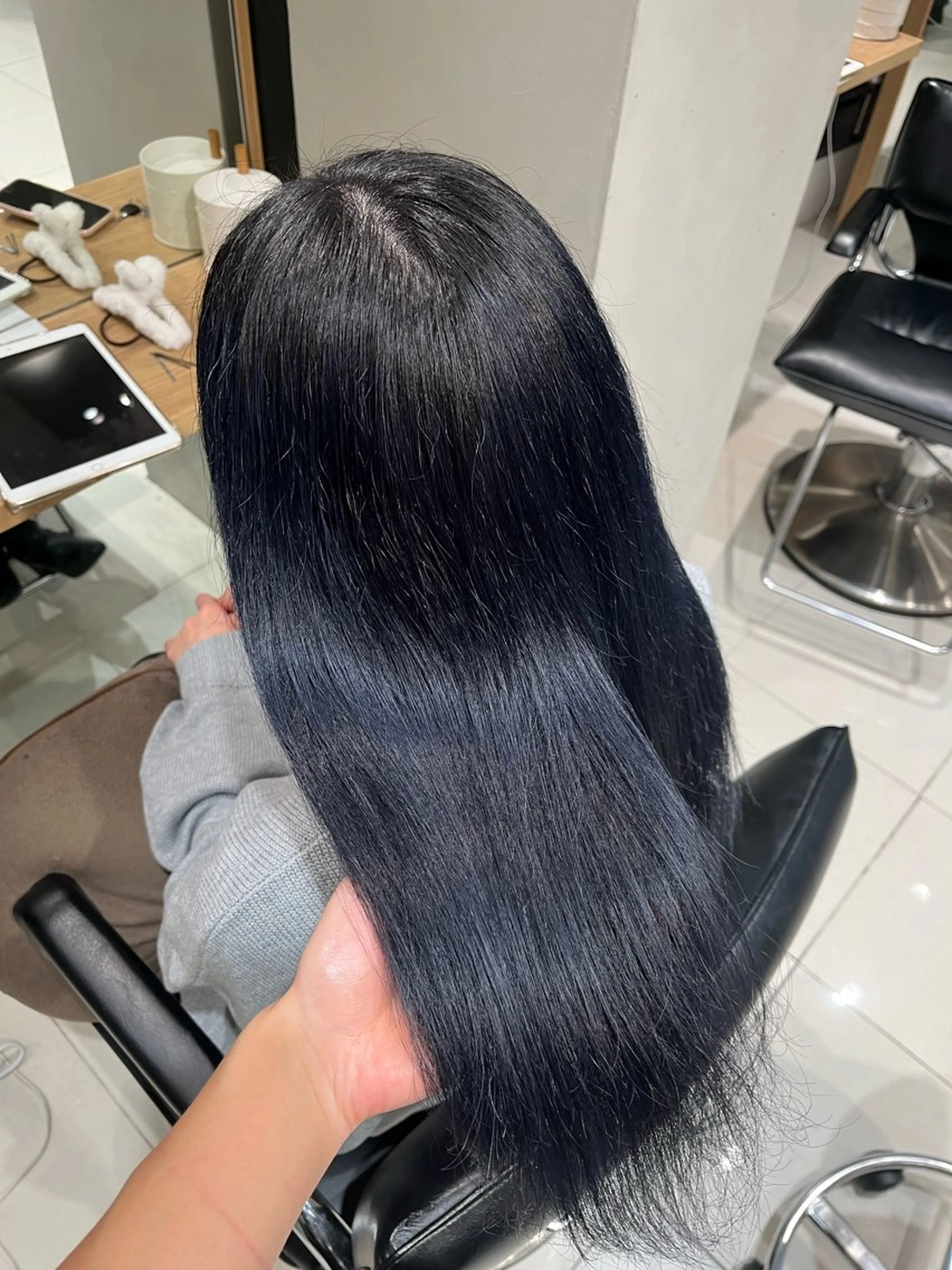 カラー 👽RARA/ 艶カラー/港区芝浦のヘアスタイル