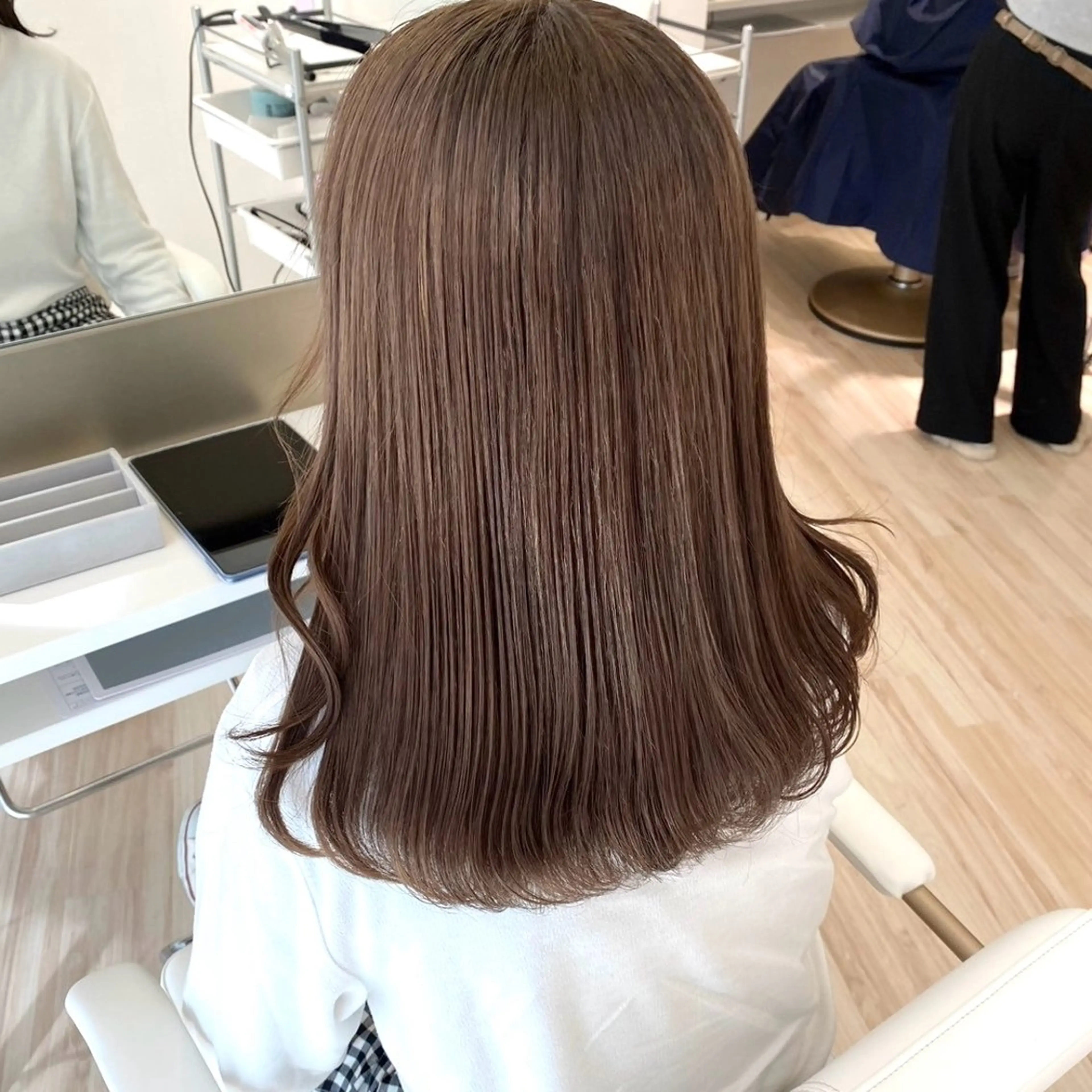 ロング カラー カット ParveMix 🪽鳥取彩花のヘアスタイル